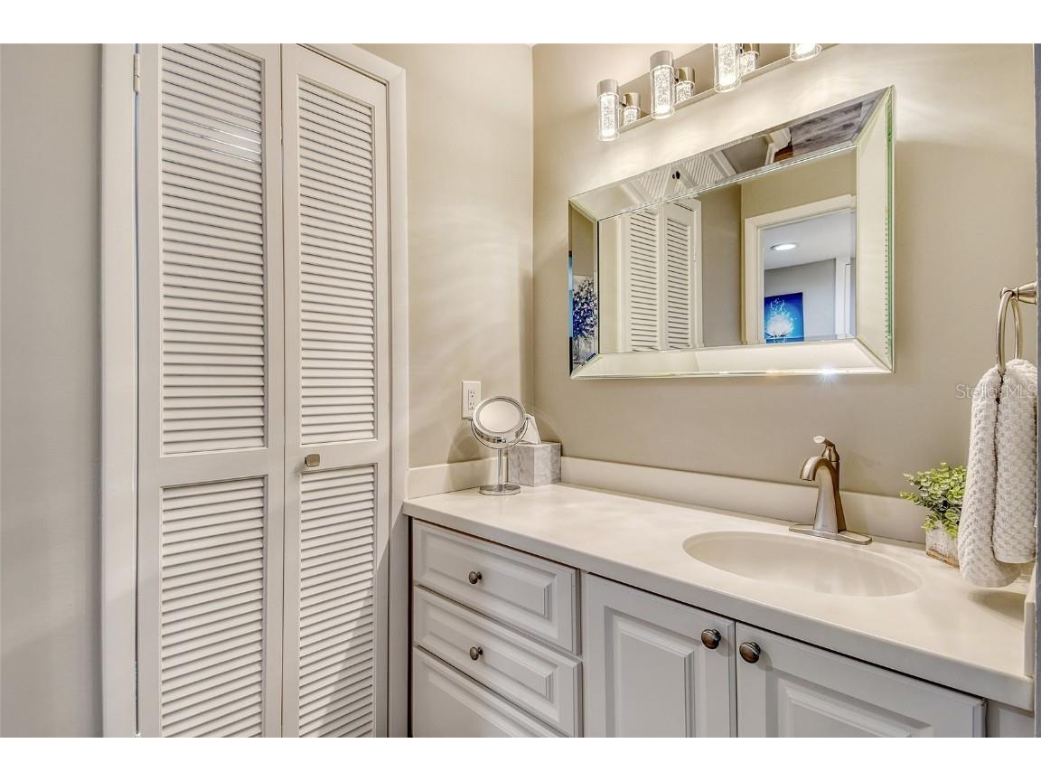 2055 Gulf Of Mexico Drive #G2-108 Longboat Key FL 34228 - GULF OF MEXICO A4654096 image18