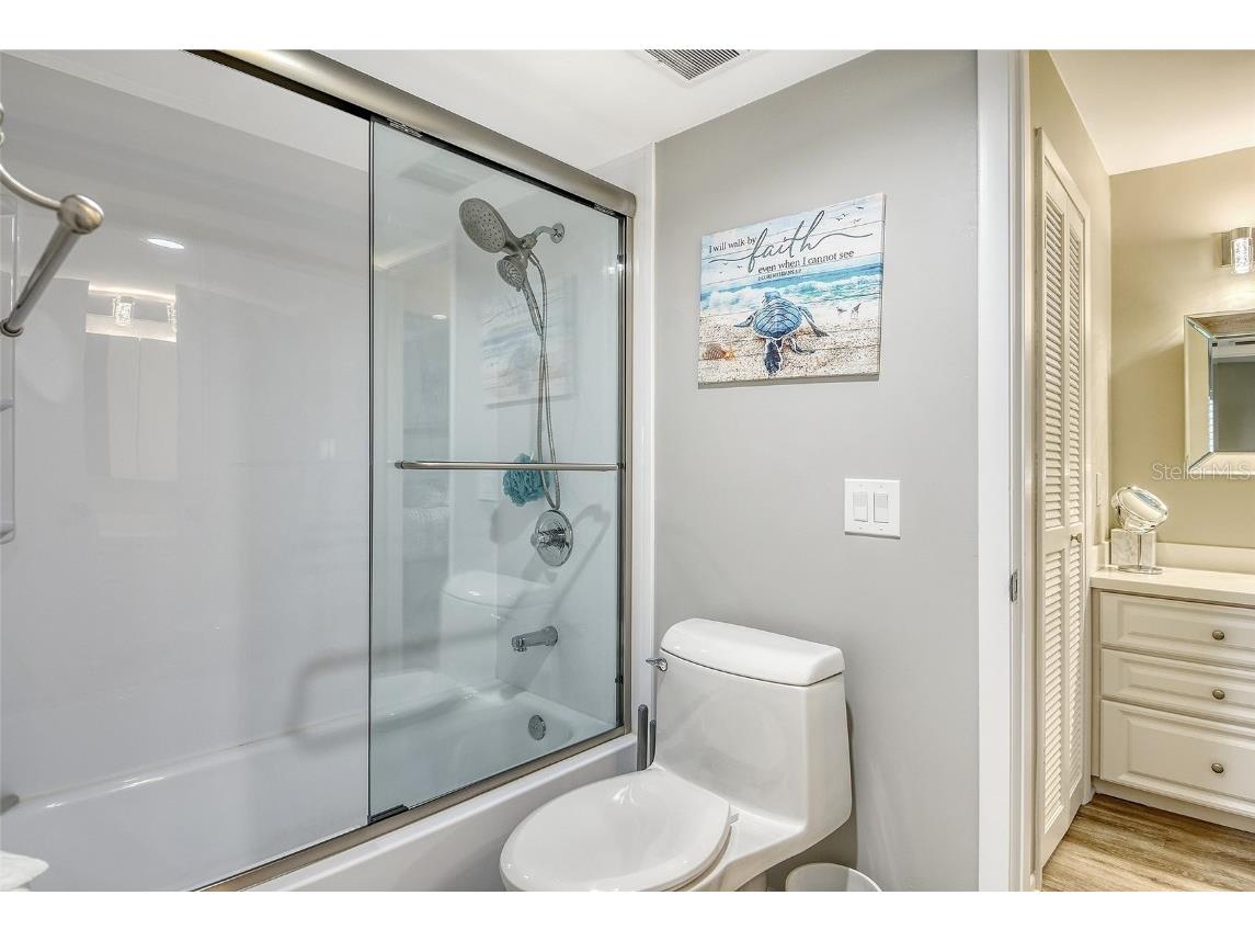 2055 Gulf Of Mexico Drive #G2-108 Longboat Key FL 34228 - GULF OF MEXICO A4654096 image20