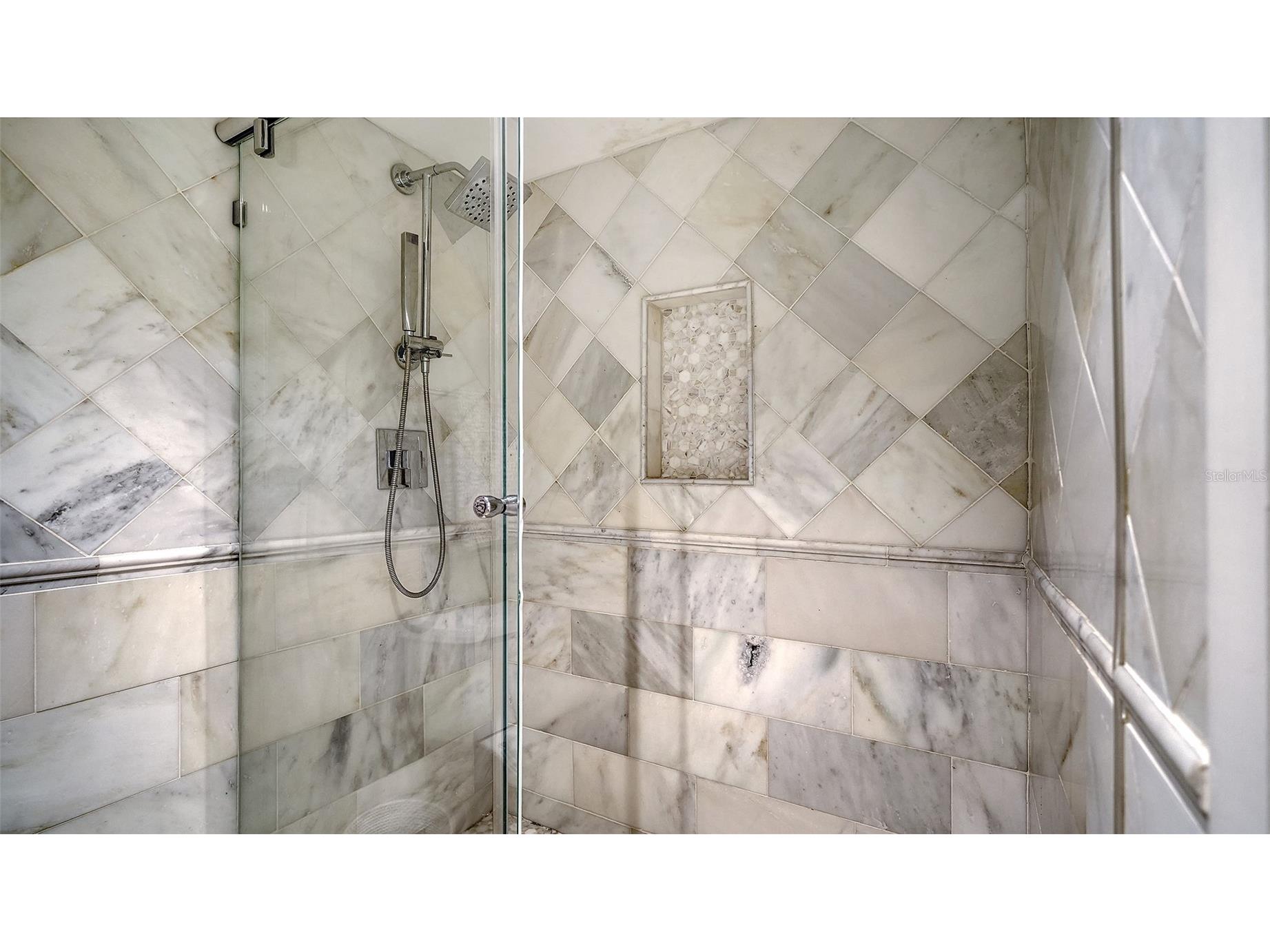 2055 Gulf Of Mexico Drive #G2-109 Longboat Key FL 34228 A4681602 image20