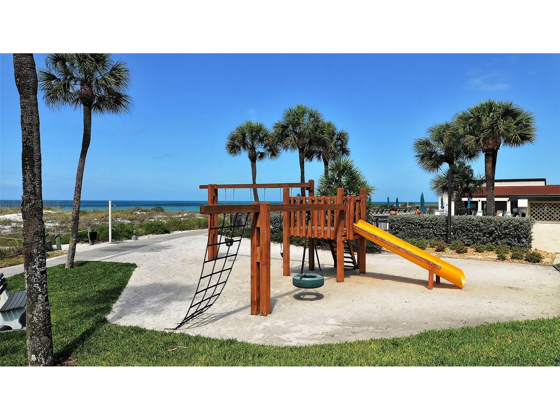 2055 Gulf Of Mexico Drive #G2-109 Longboat Key FL 34228 A4681602 image48
