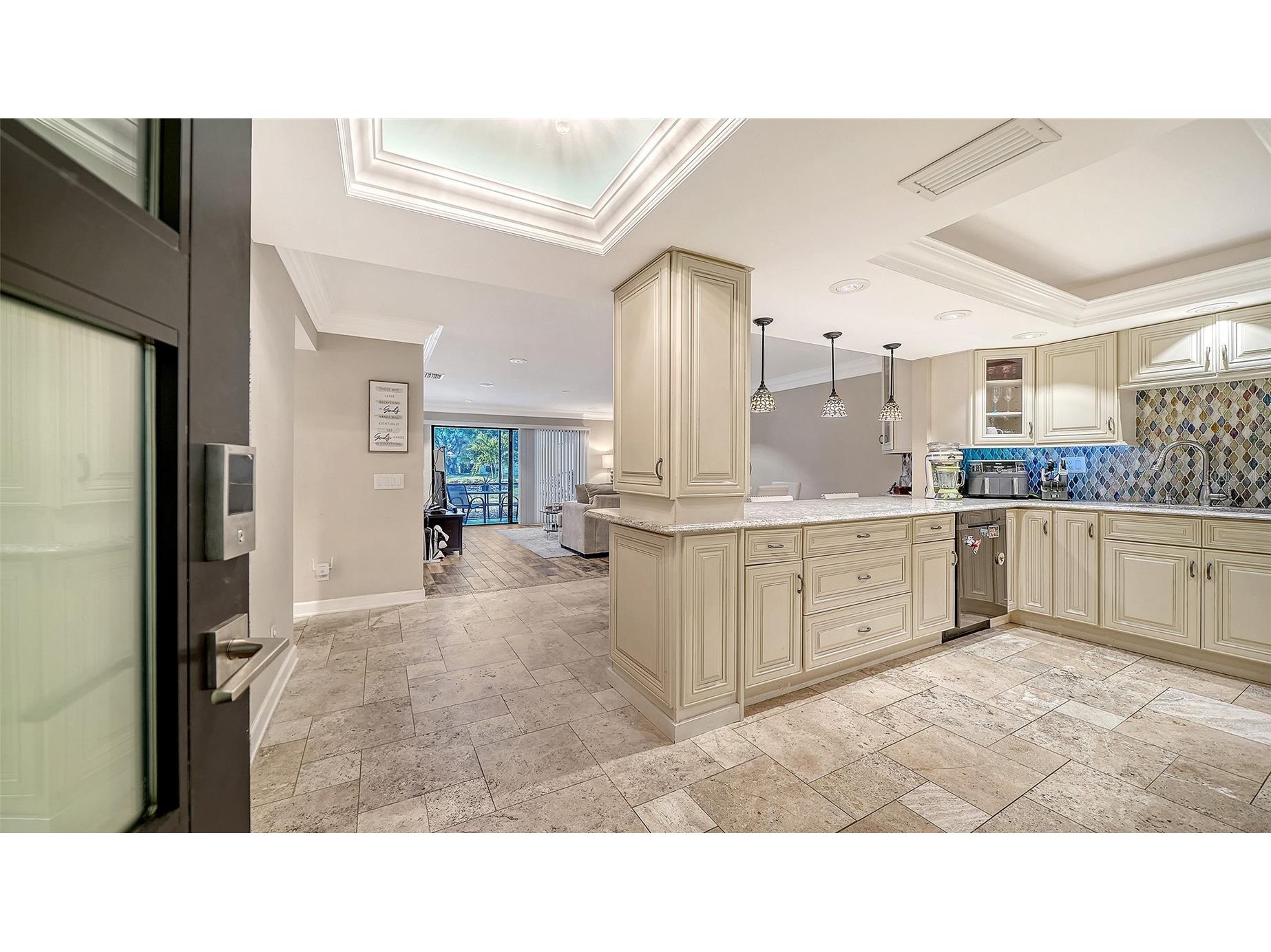 2055 Gulf Of Mexico Drive #G2-109 Longboat Key FL 34228 A4681602 image5