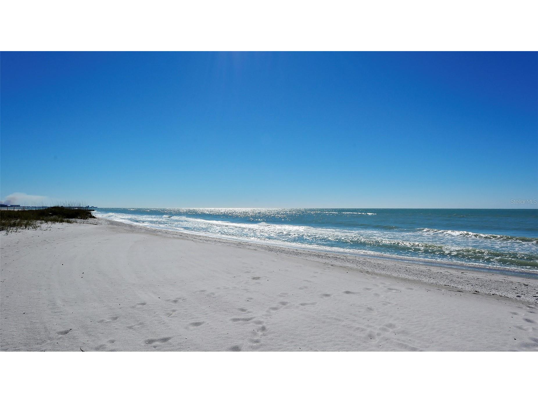 2055 Gulf Of Mexico Drive #G2-109 Longboat Key FL 34228 A4681602 image54