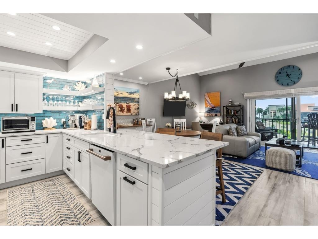 2055 Gulf Of Mexico Drive #G2-213 Longboat Key FL 34228 TB8485915 image6