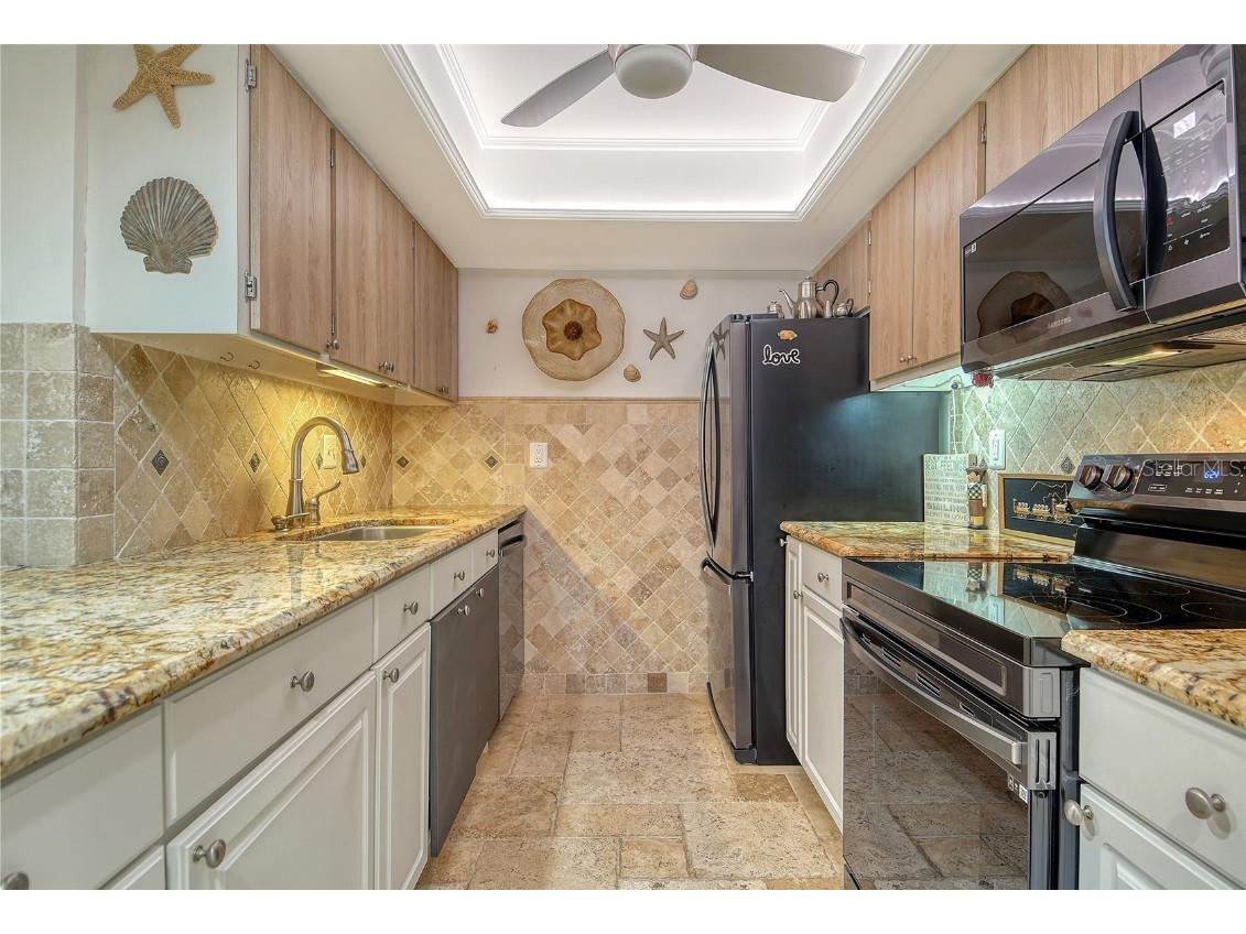 2055 Gulf Of Mexico Drive #G2-214 Longboat Key FL 34228 A4660634 image15