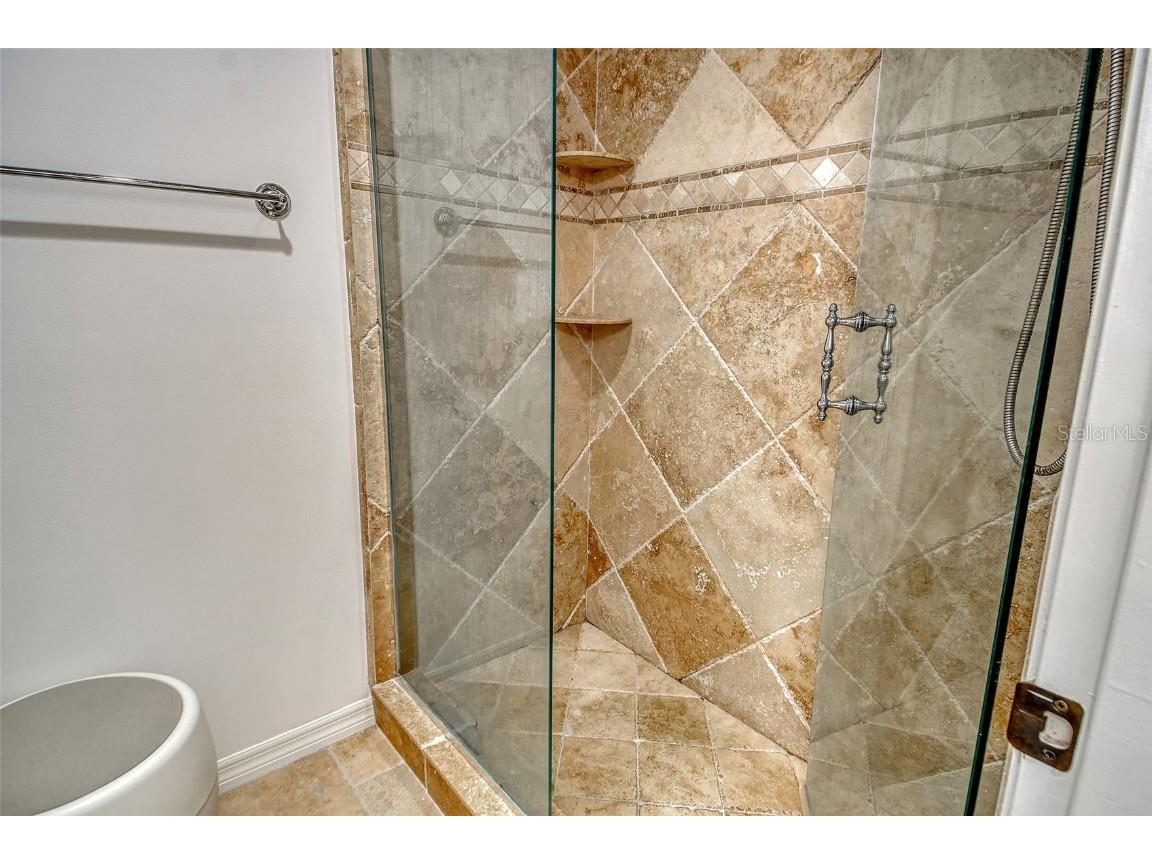 2055 Gulf Of Mexico Drive #G2-214 Longboat Key FL 34228 A4660634 image25