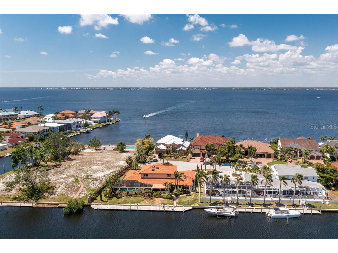 2055 Jamaica Way Punta Gorda FL 33950 C7475867 image1