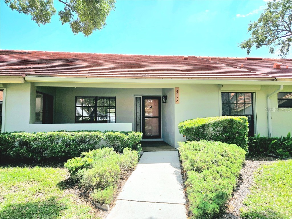 2055 Lakeview Drive Clearwater FL 33763 O6303454 image1