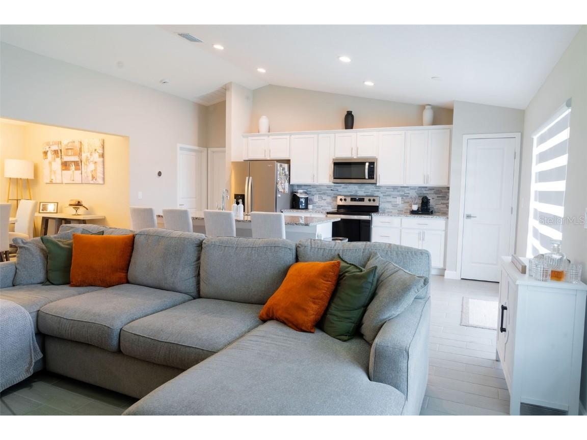 2055 Pecos Drive Kissimmee FL 34759 O6335655 image11