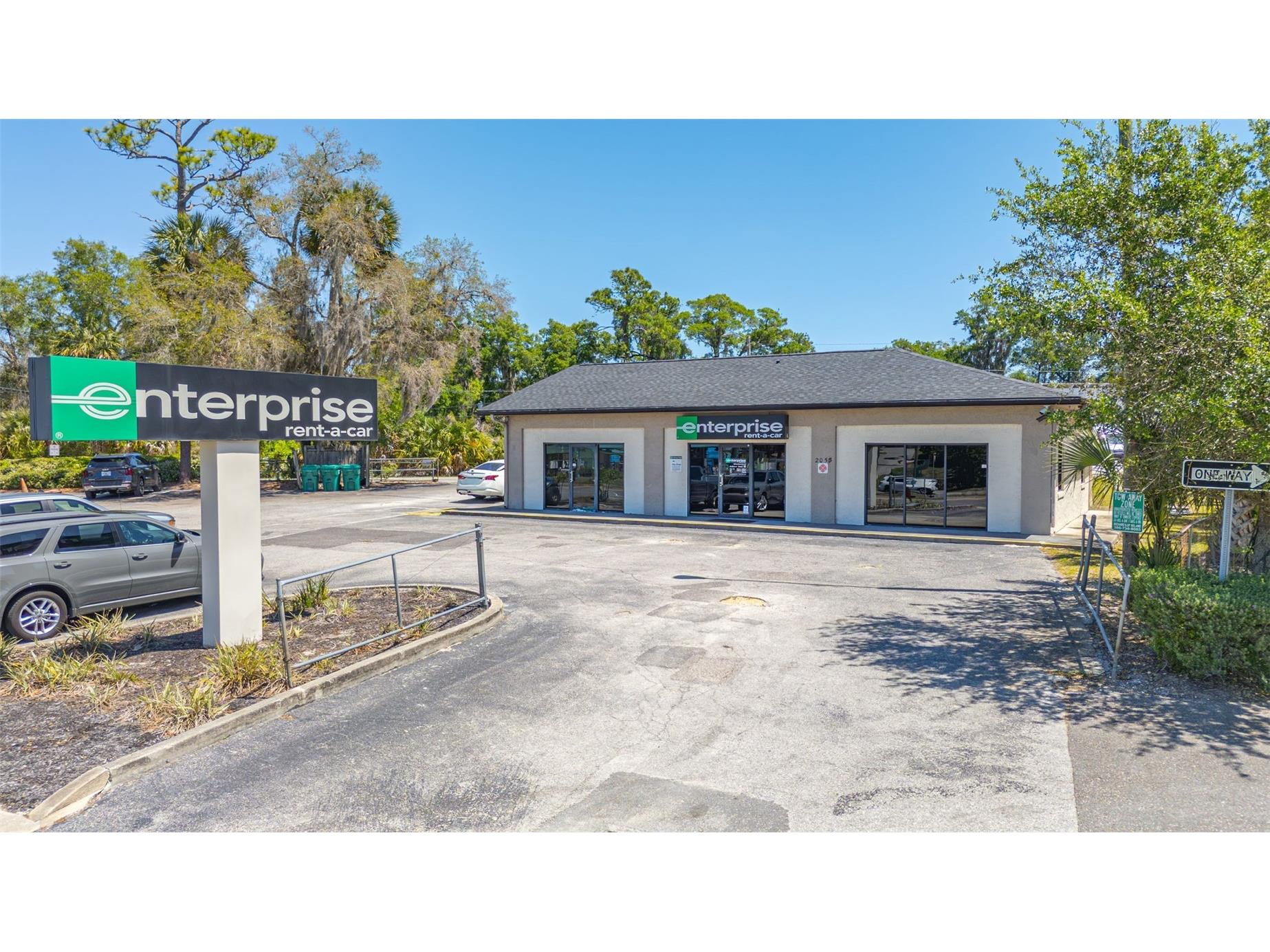 2055 S Woodland Boulevard Deland FL 32720 V4948561 image22