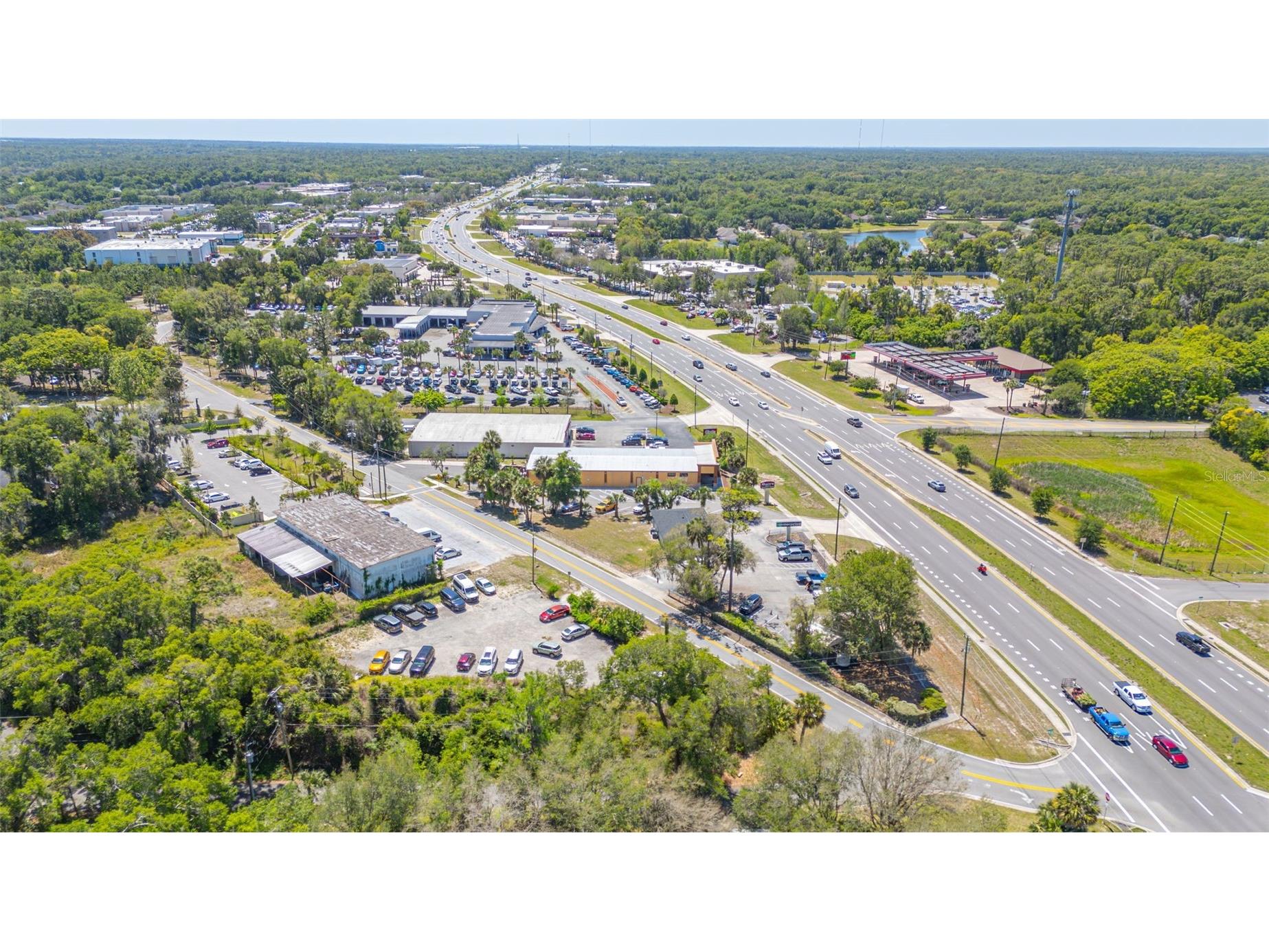2055 S Woodland Boulevard Deland FL 32720 V4948561 image6