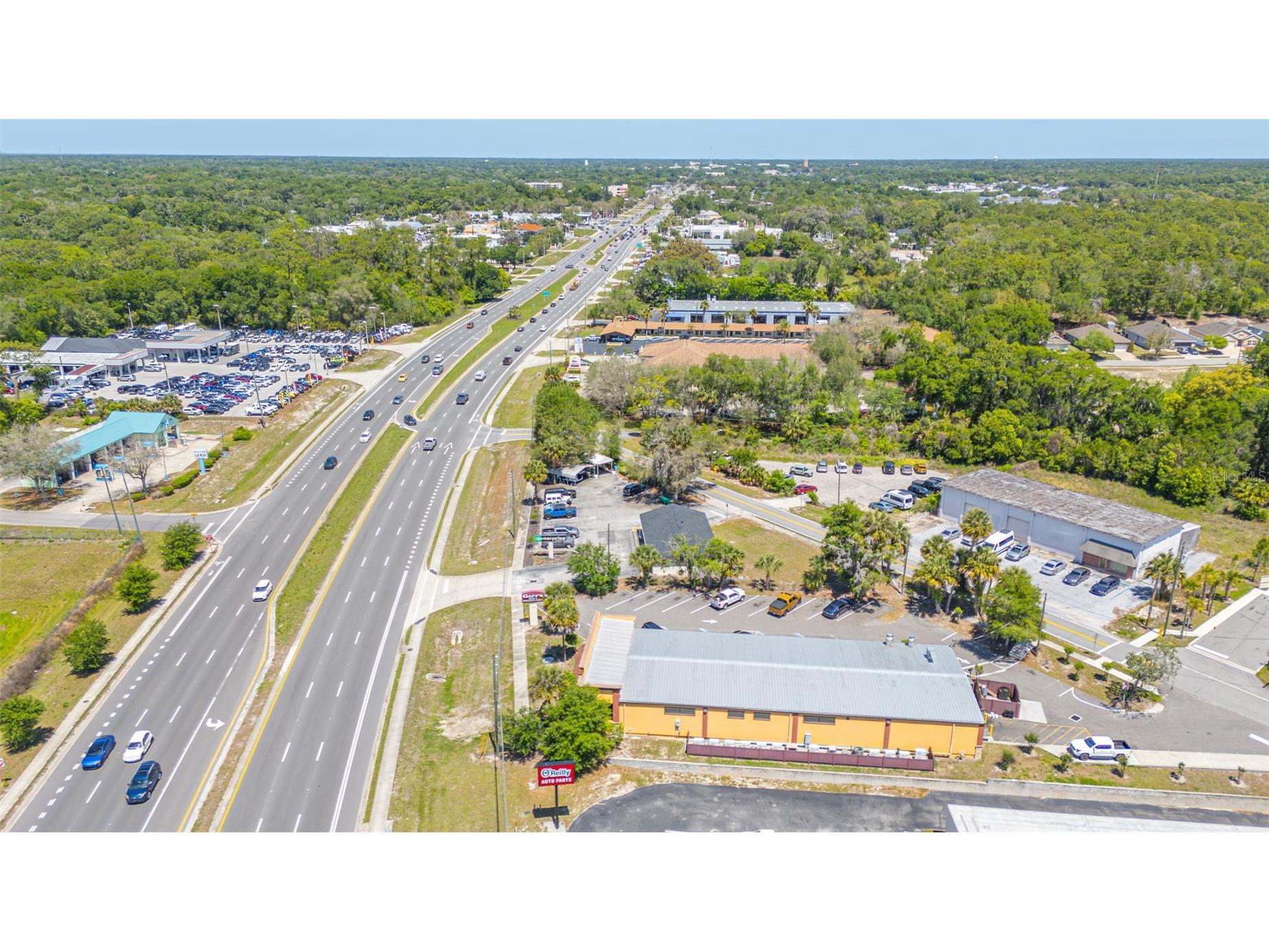 2055 S Woodland Boulevard Deland FL 32720 V4948561 image7