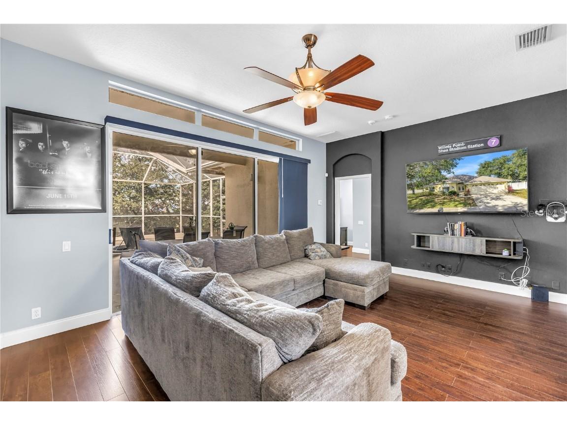 2056 Bellhurst Drive Dunedin FL 34698 TB8443486 image5