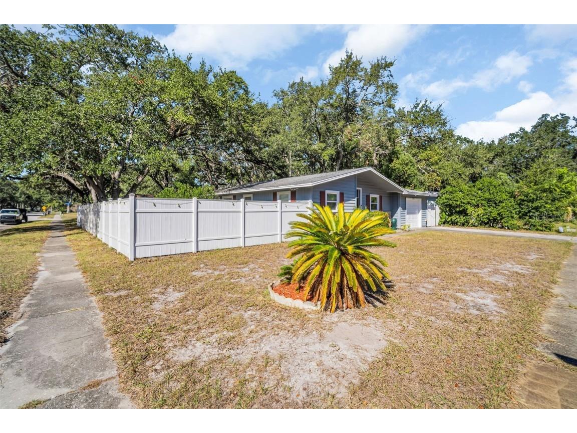 2056 Red Cedar Lane E Clearwater FL 33763 TB8445803 image38