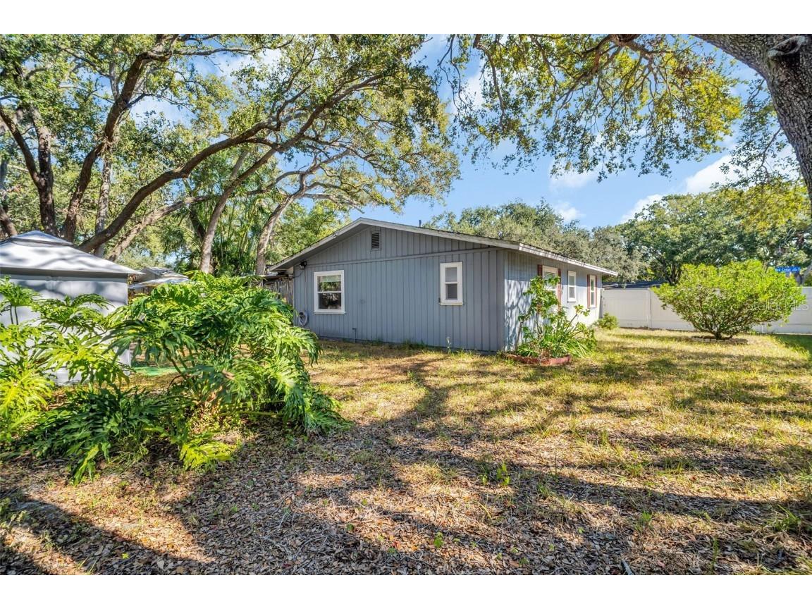 2056 Red Cedar Lane E Clearwater FL 33763 TB8445803 image39