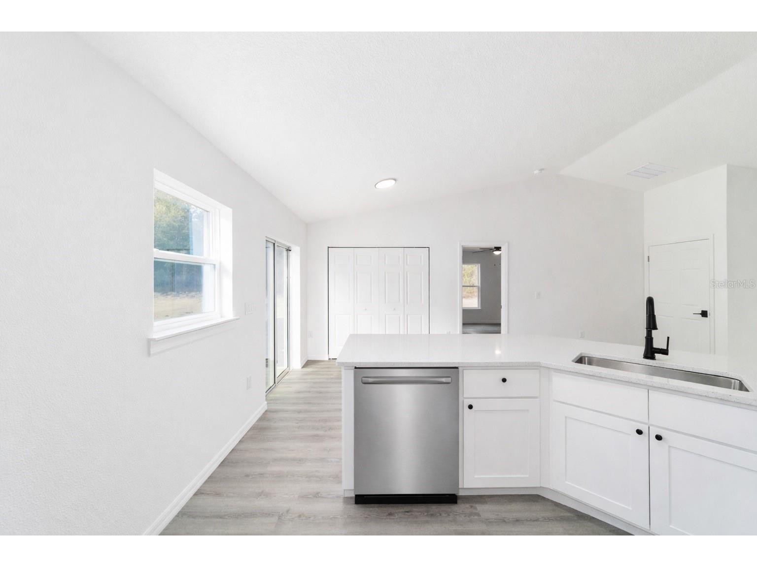 2056 SW Sands Point Dunnellon FL 34431 OM715850 image19