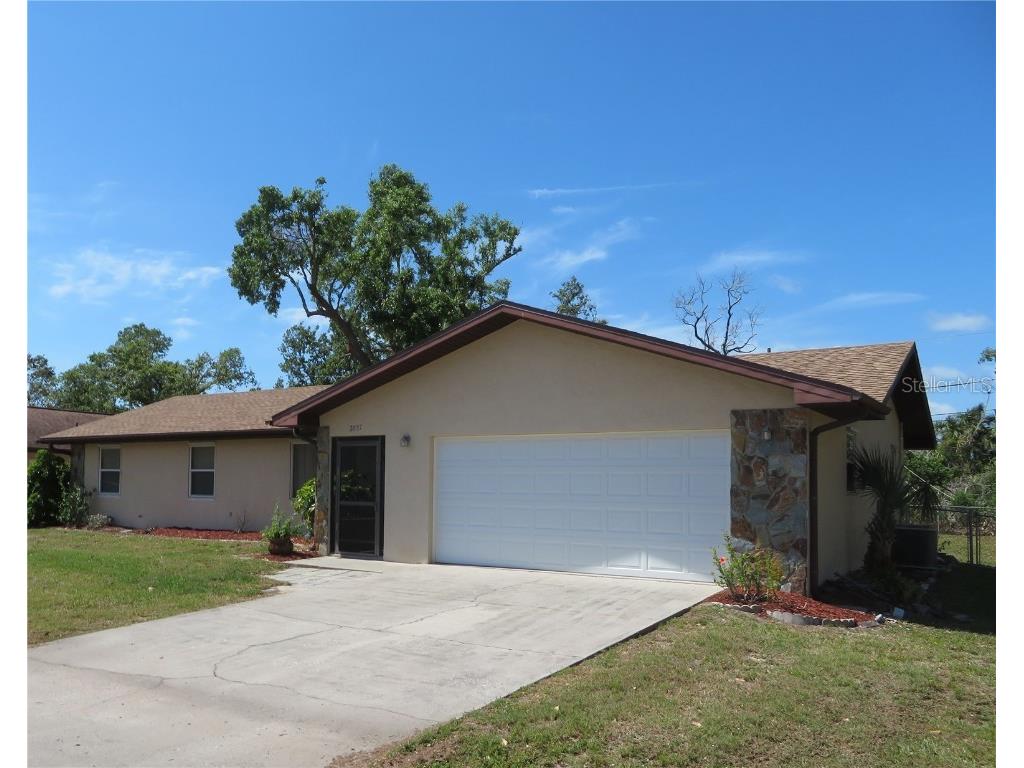 2057 Carnac Street Port Charlotte FL 33952 C7472923 image1