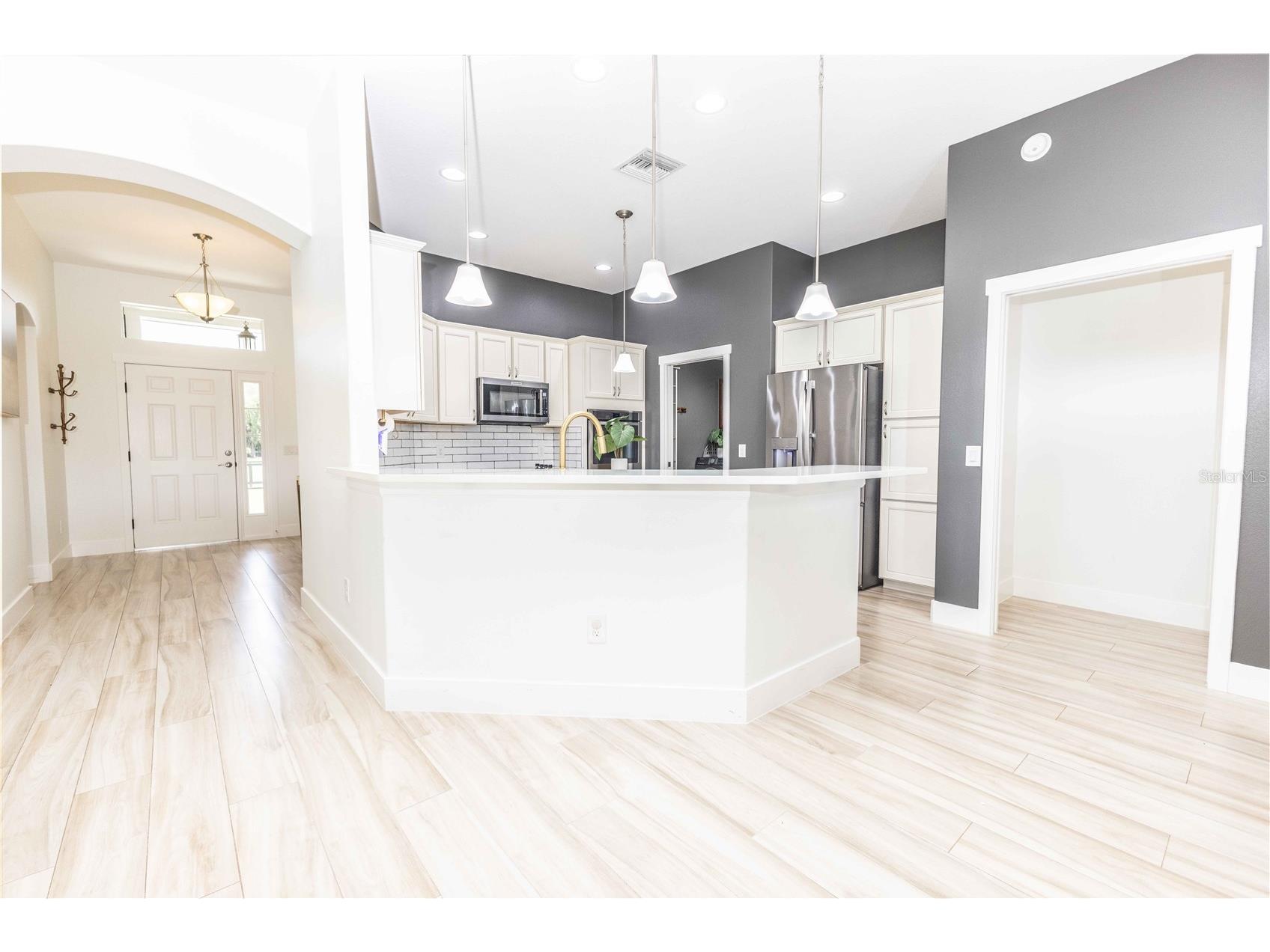 2057 E C 462 Wildwood FL 34785 G5112511 image13