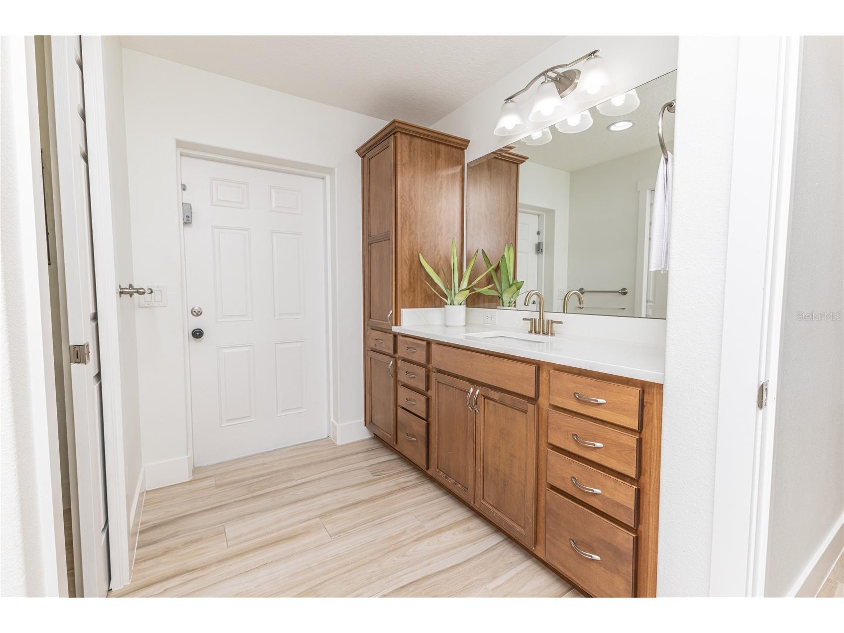 2057 E C 462 Wildwood FL 34785 G5112511 image33