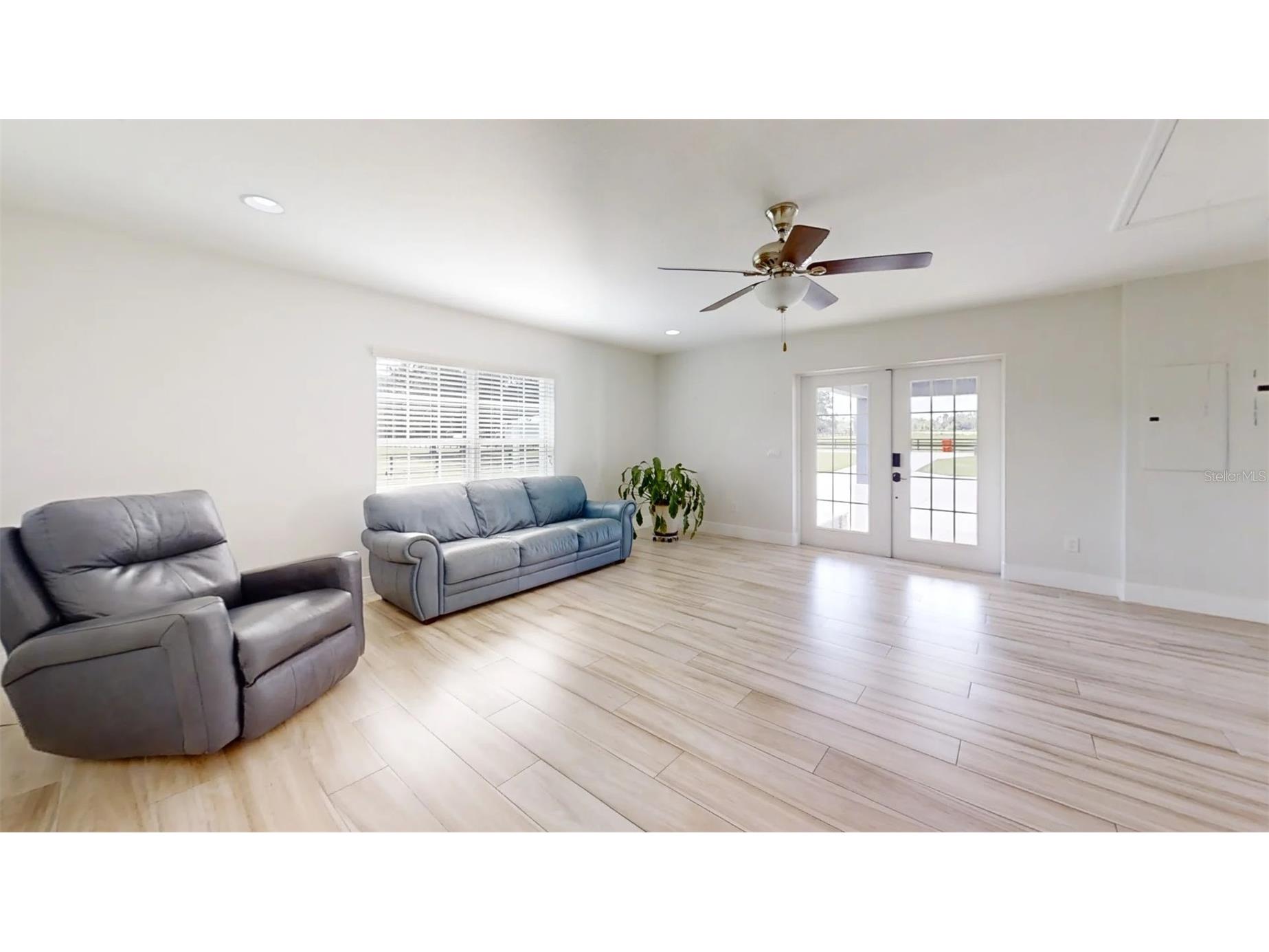 2057 E C 462 Wildwood FL 34785 G5112511 image35