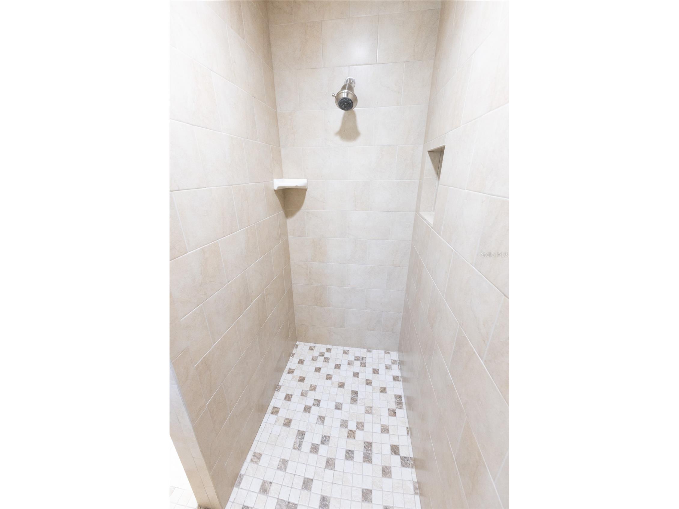 2057 E C 462 Wildwood FL 34785 G5112511 image64