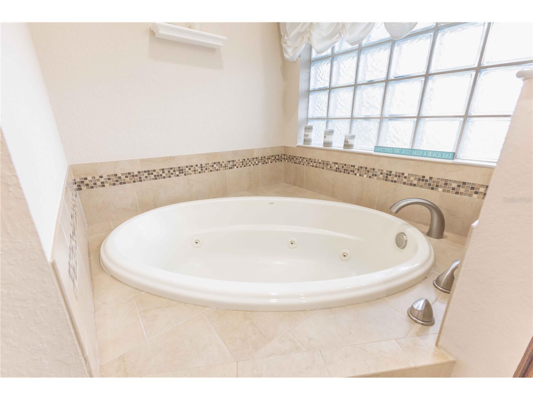 2057 E C 462 Wildwood FL 34785 G5112511 image65