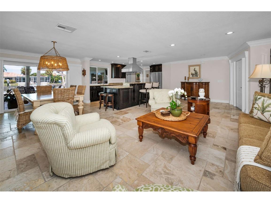 2057 Kansas Avenue NE Saint Petersburg FL 33703 - TAMPA BAY TB8414254 image12