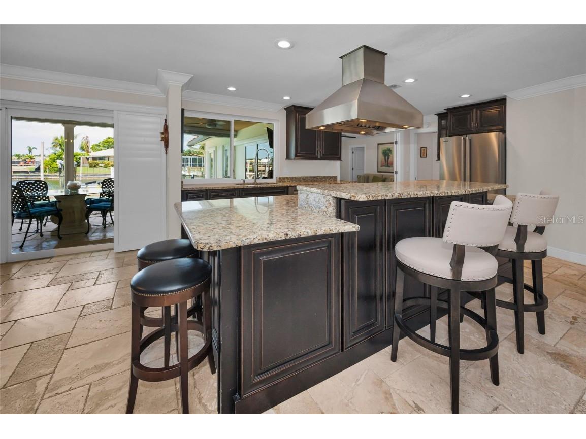 2057 Kansas Avenue NE Saint Petersburg FL 33703 - TAMPA BAY TB8414254 image15