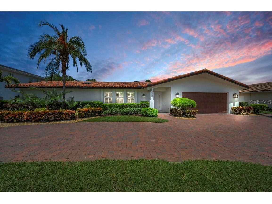 2057 Kansas Avenue NE Saint Petersburg FL 33703 - TAMPA BAY TB8414254 image2