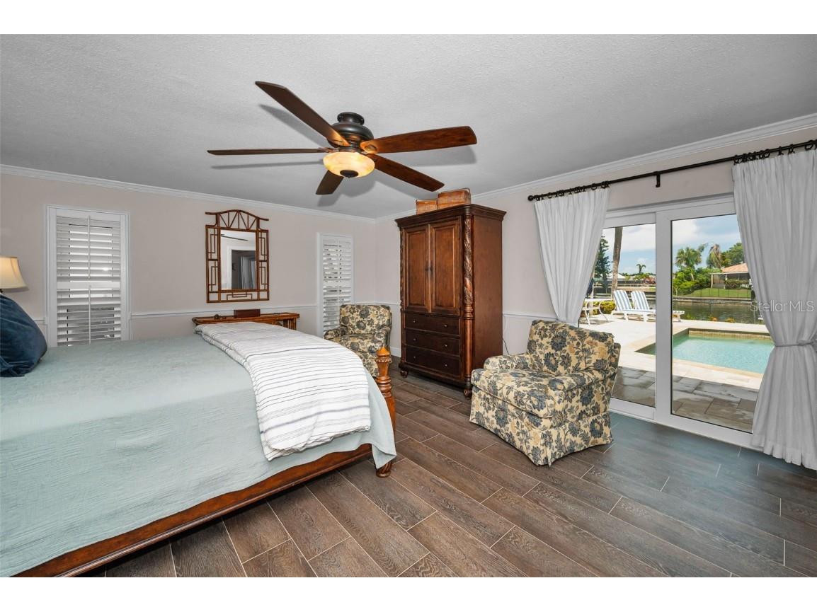 2057 Kansas Avenue NE Saint Petersburg FL 33703 - TAMPA BAY TB8414254 image20