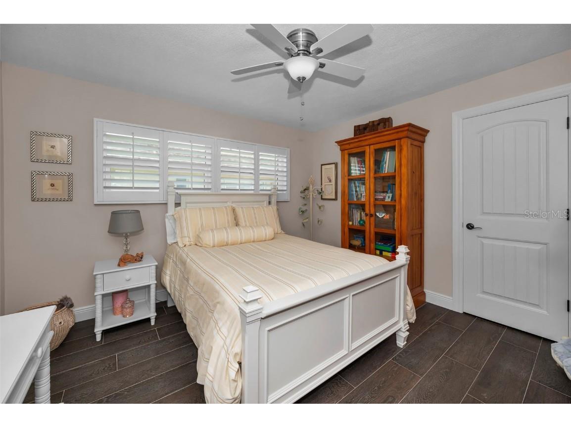 2057 Kansas Avenue NE Saint Petersburg FL 33703 - TAMPA BAY TB8414254 image29