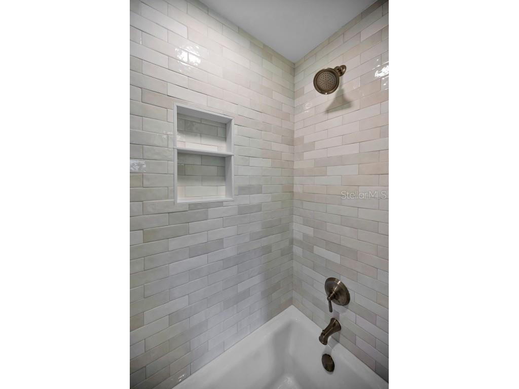 2057 Kansas Avenue NE Saint Petersburg FL 33703 - TAMPA BAY TB8414254 image32