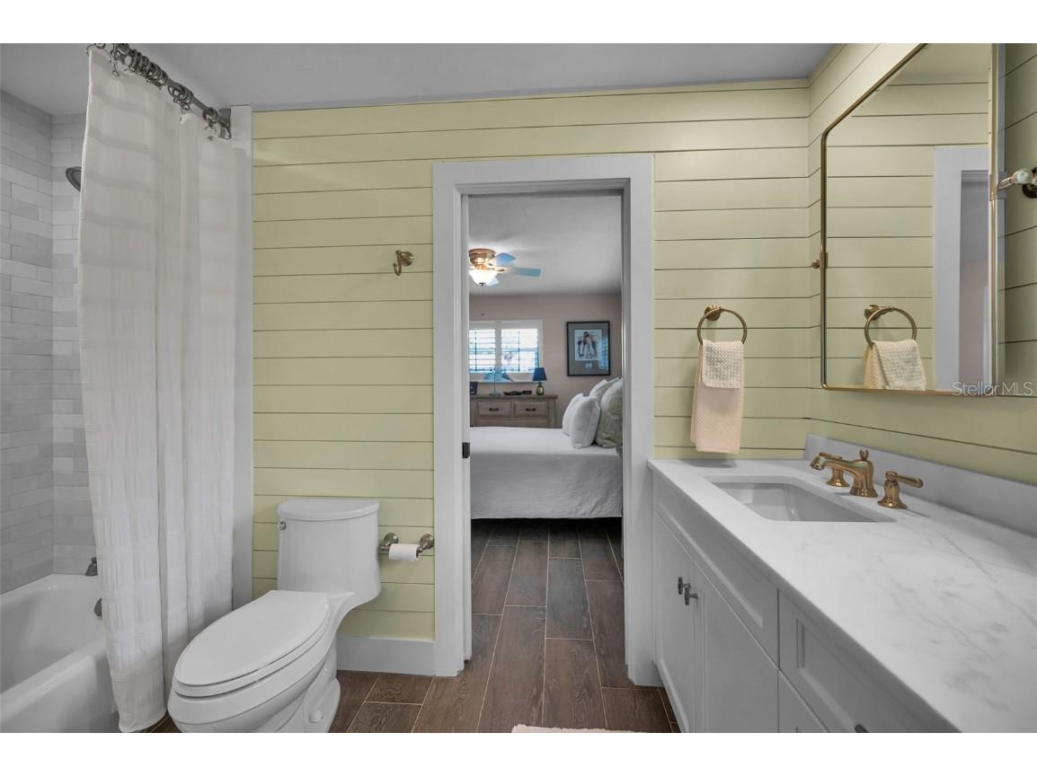 2057 Kansas Avenue NE Saint Petersburg FL 33703 - TAMPA BAY TB8414254 image33