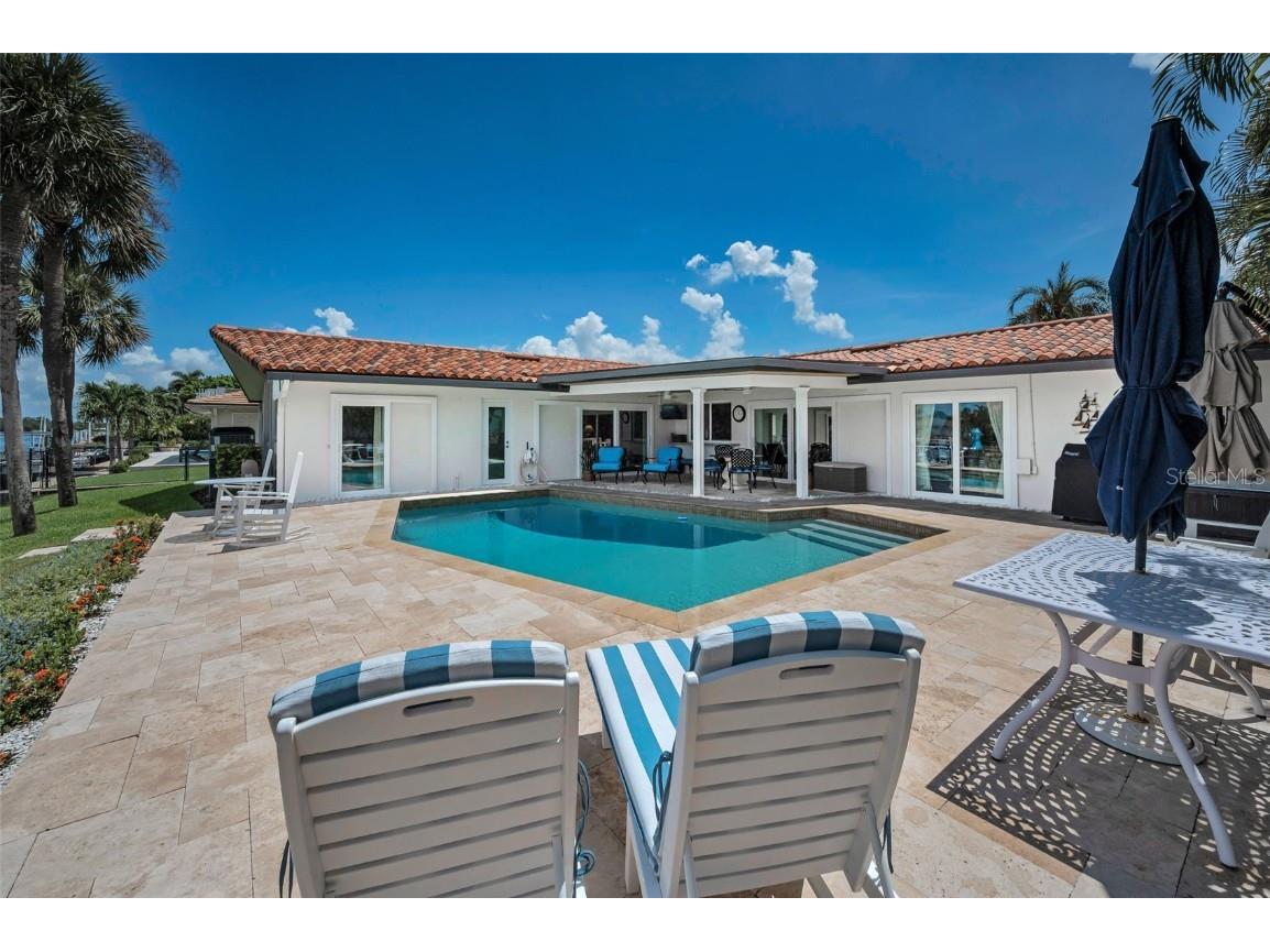 2057 Kansas Avenue NE Saint Petersburg FL 33703 - TAMPA BAY TB8414254 image46