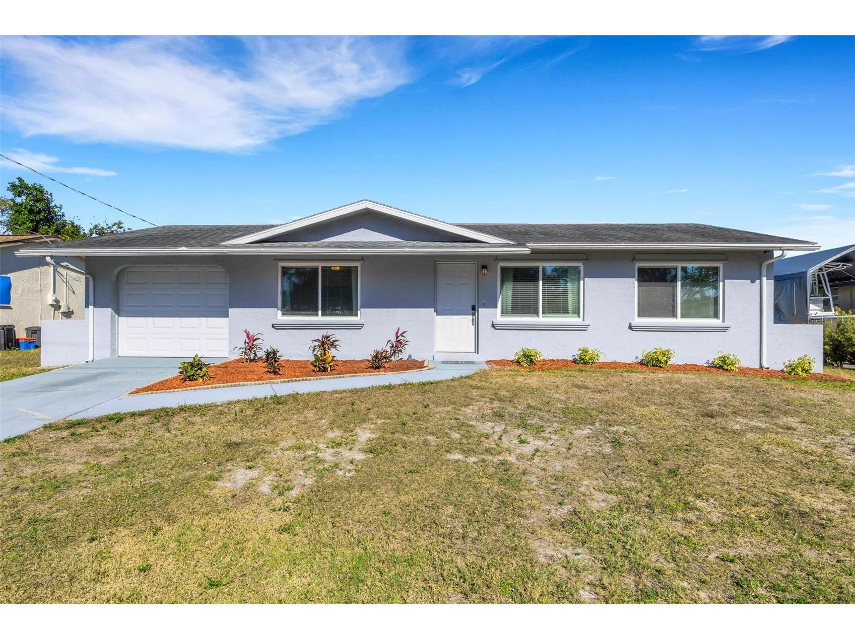 2057 Linwood Drive Sarasota FL 34232 A4675972 image1