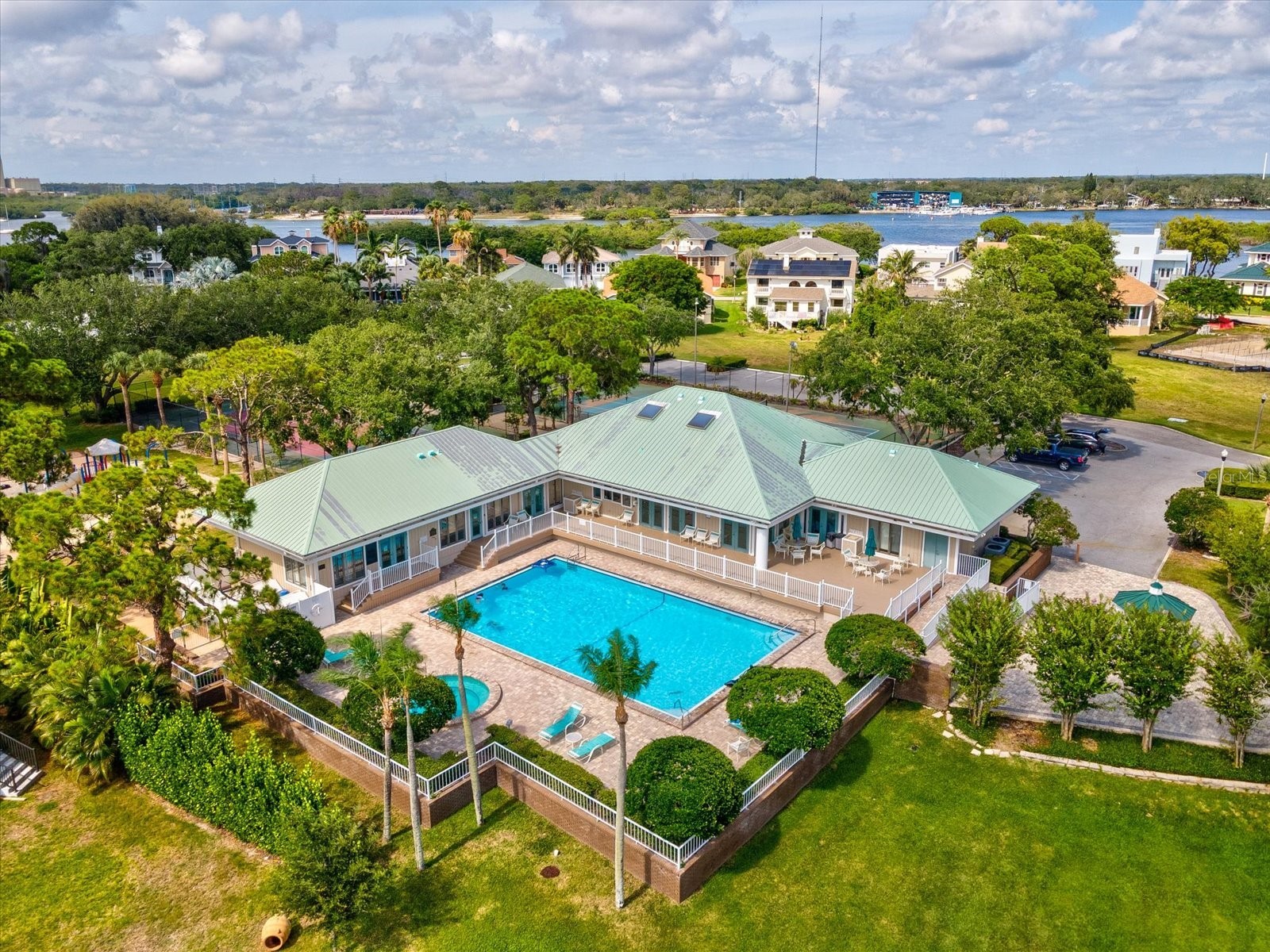 2057 N Pointe Alexis Drive Tarpon Springs FL 34689 TB8521950 image76