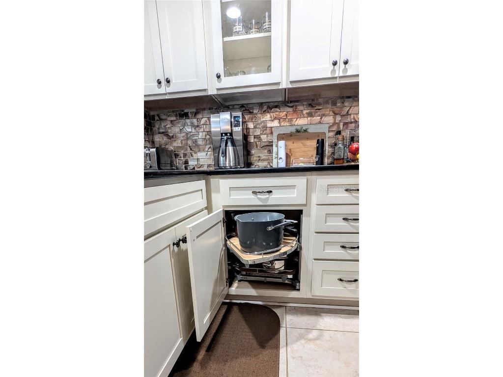 2057 Sunset Drive #G1 Bradenton FL 34207 A4641993 image9