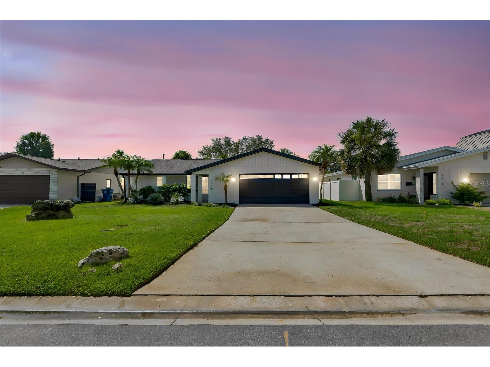 2058 Bayou Grande Boulevard NE Saint Petersburg FL 33703 TB8527857 image1