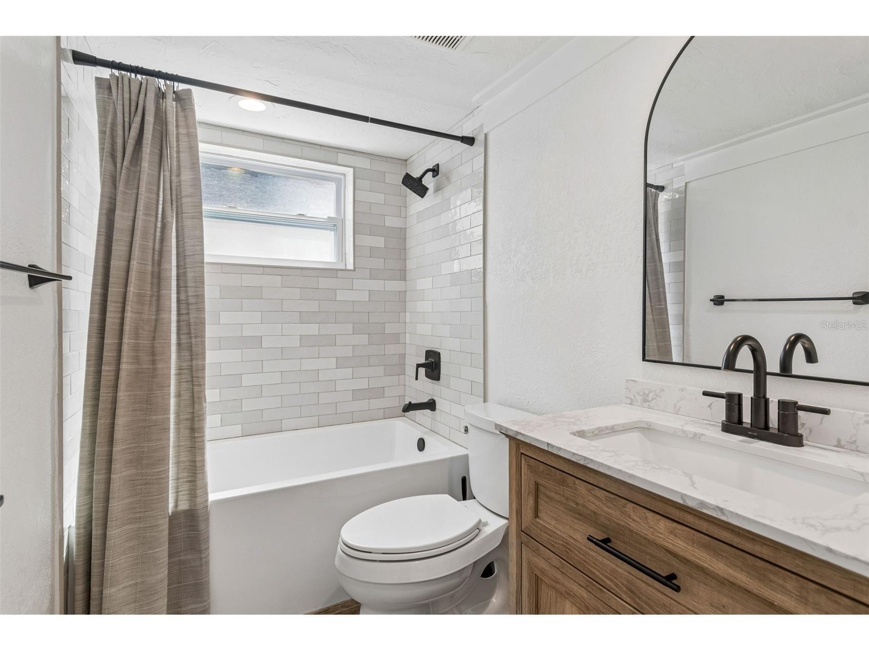 2058 Bayou Grande Boulevard NE Saint Petersburg FL 33703 TB8527857 image20