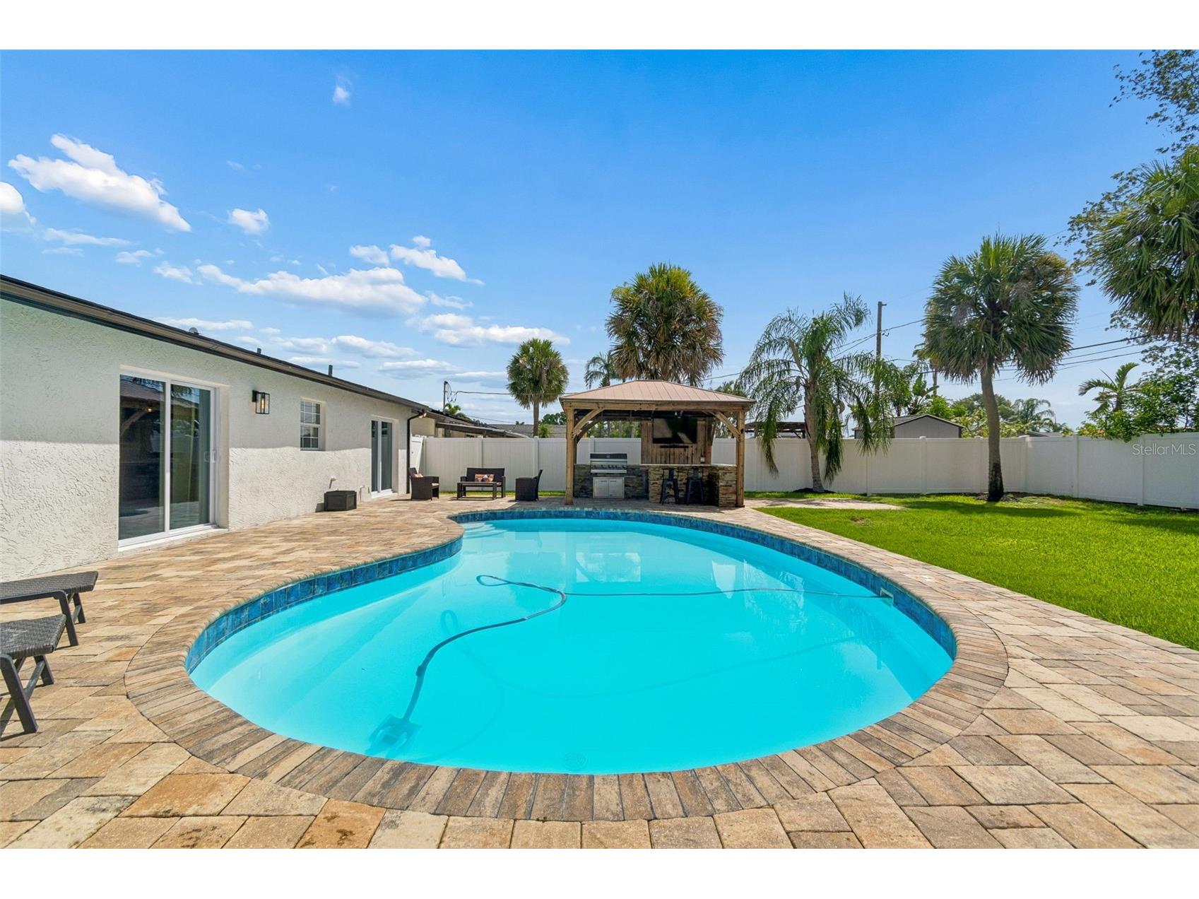 2058 Bayou Grande Boulevard NE Saint Petersburg FL 33703 TB8527857 image23