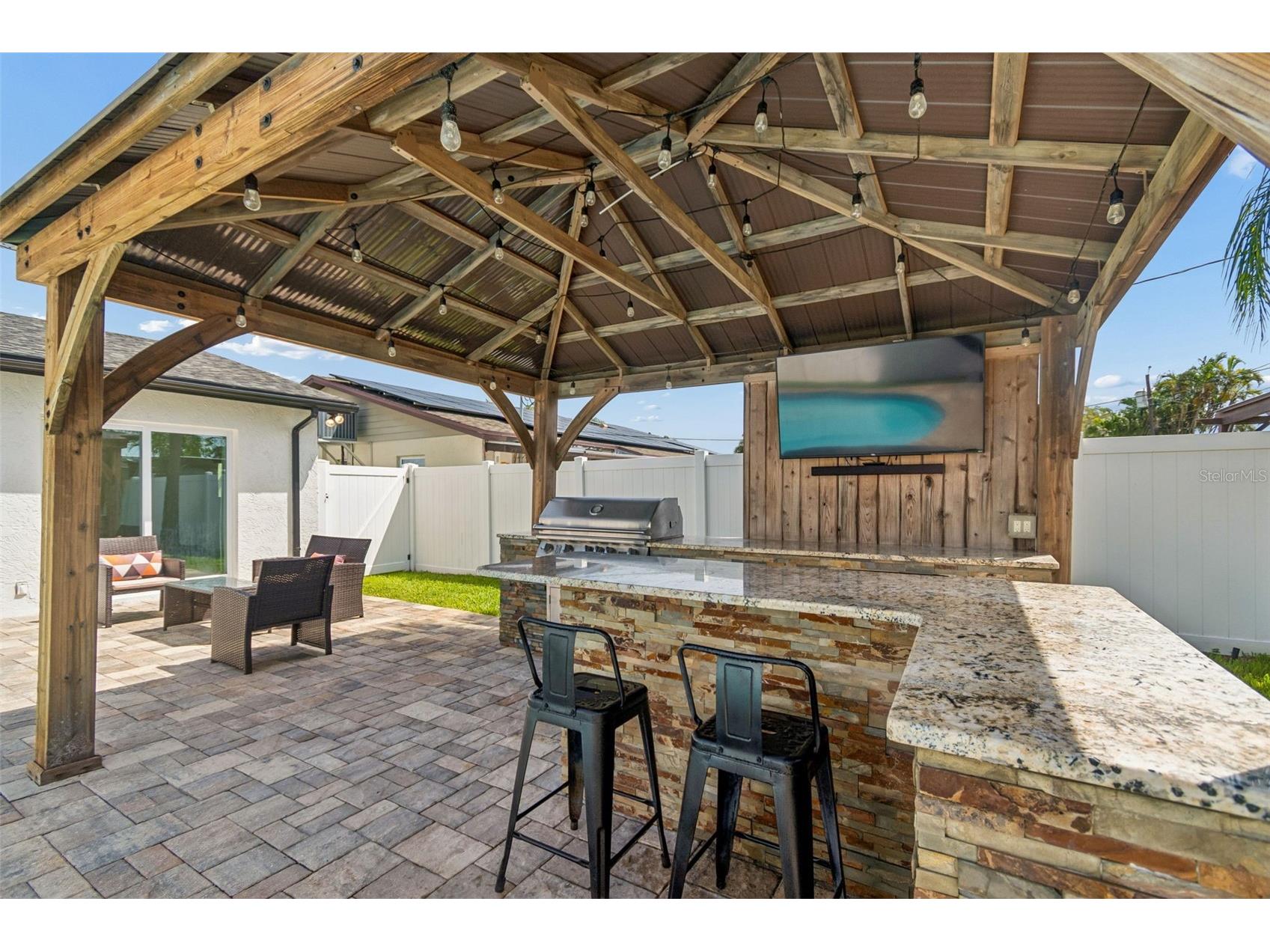 2058 Bayou Grande Boulevard NE Saint Petersburg FL 33703 TB8527857 image25