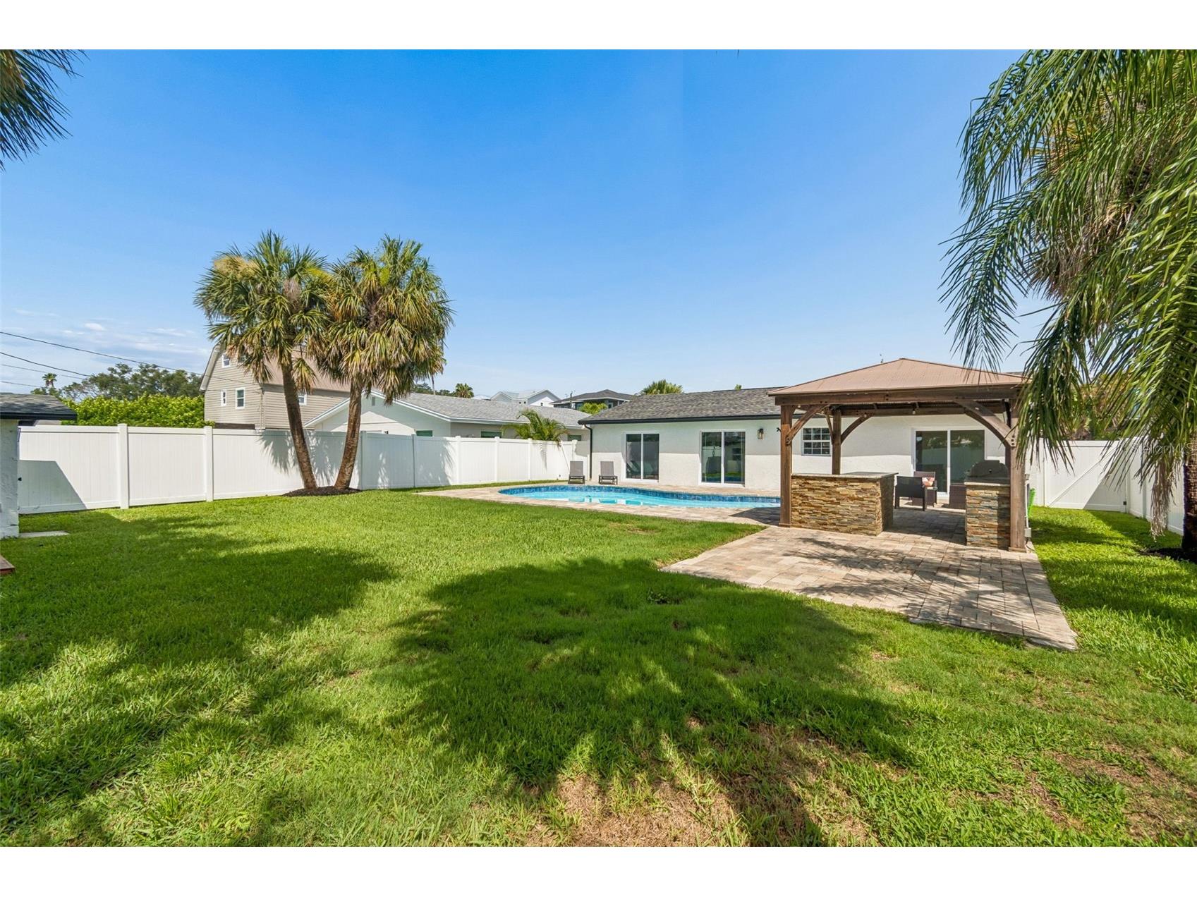 2058 Bayou Grande Boulevard NE Saint Petersburg FL 33703 TB8527857 image28