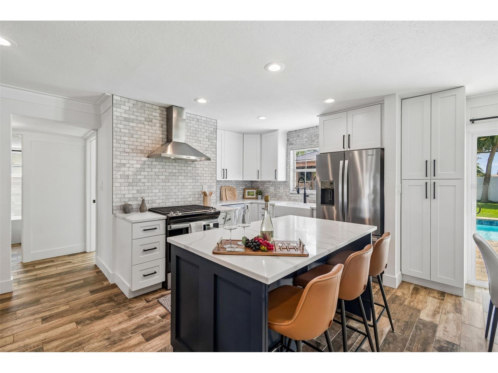 2058 Bayou Grande Boulevard NE Saint Petersburg FL 33703 TB8527857 image7