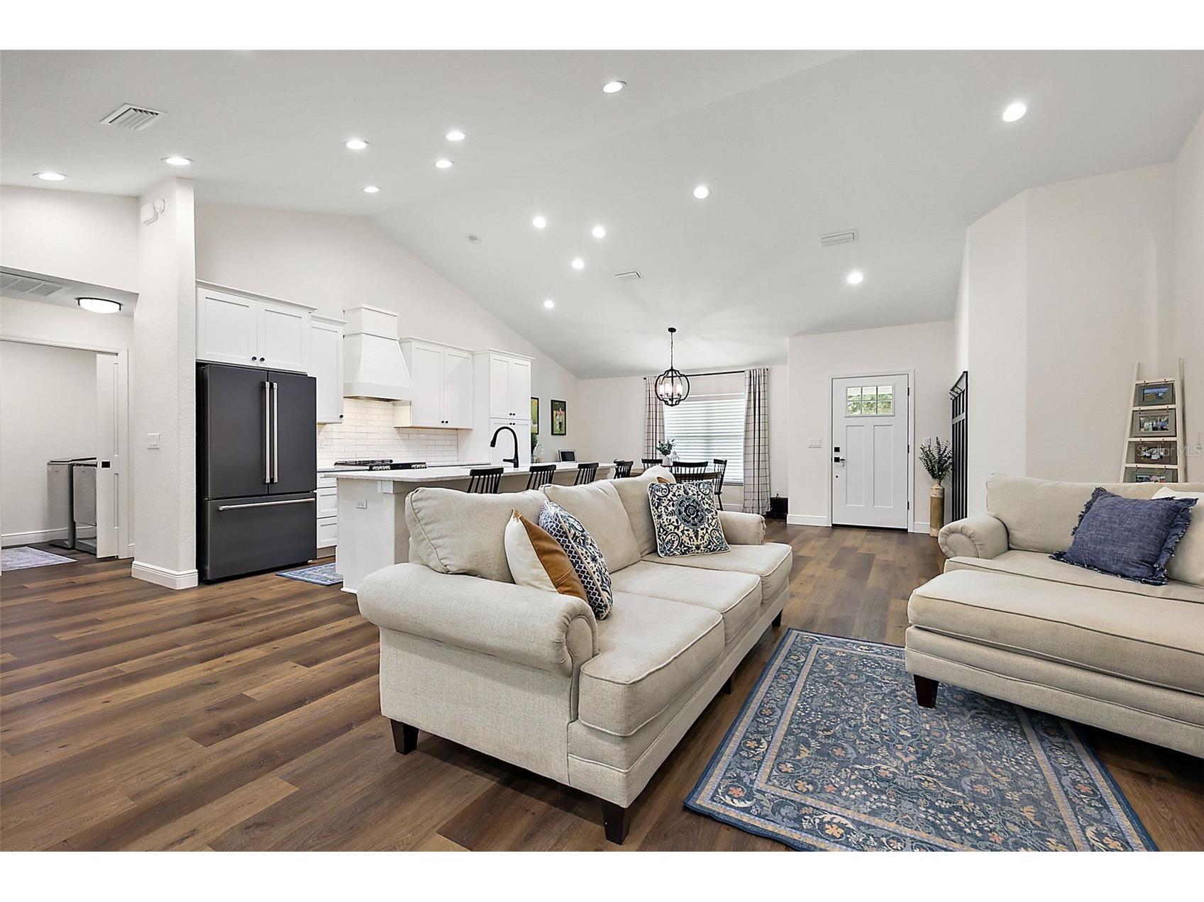 2058 County Road 243f Wildwood FL 34785 OM726414 image15