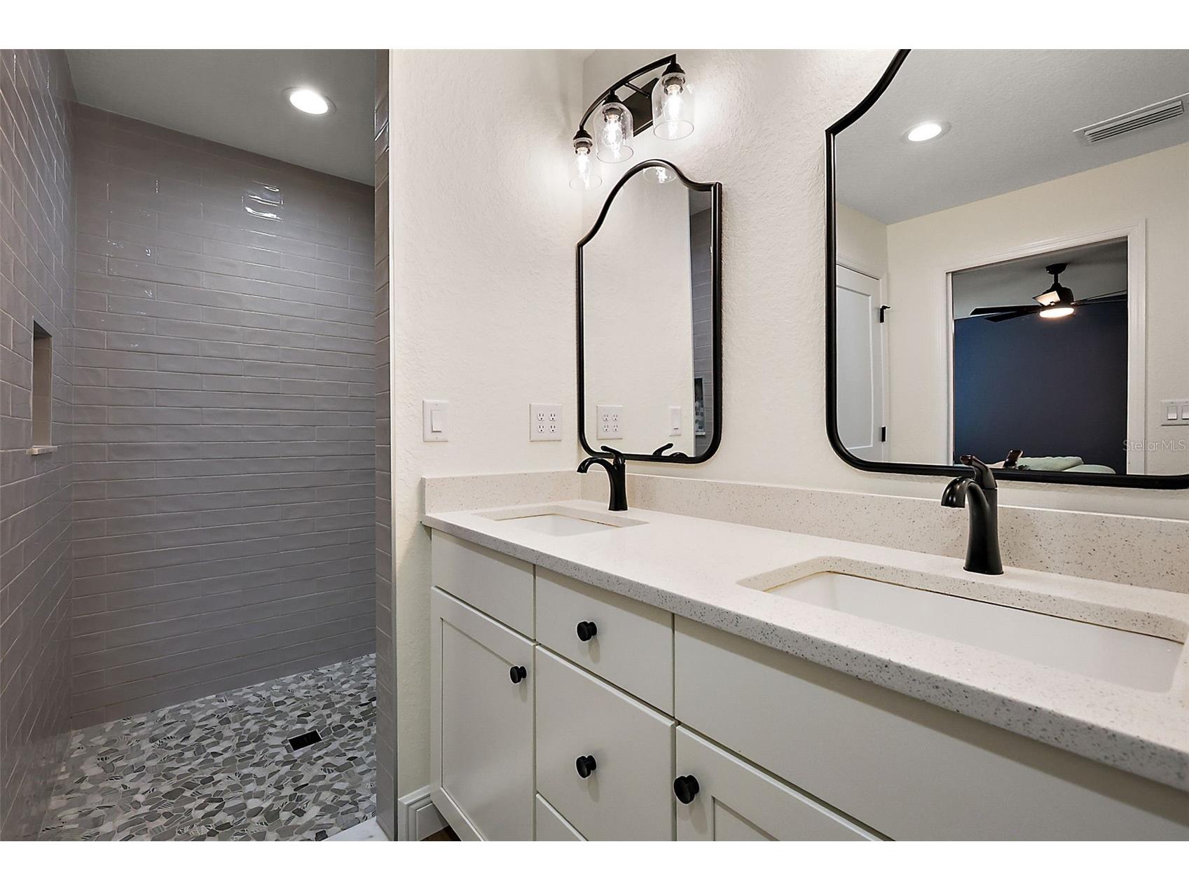2058 County Road 243f Wildwood FL 34785 OM726414 image31