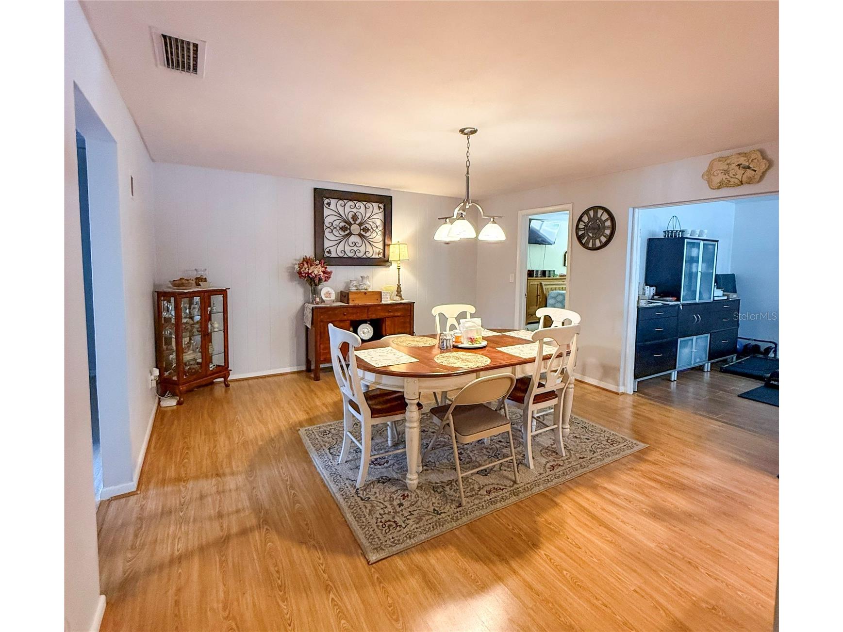 2058 Nursery Road Clearwater FL 33764 TB8484055 image40