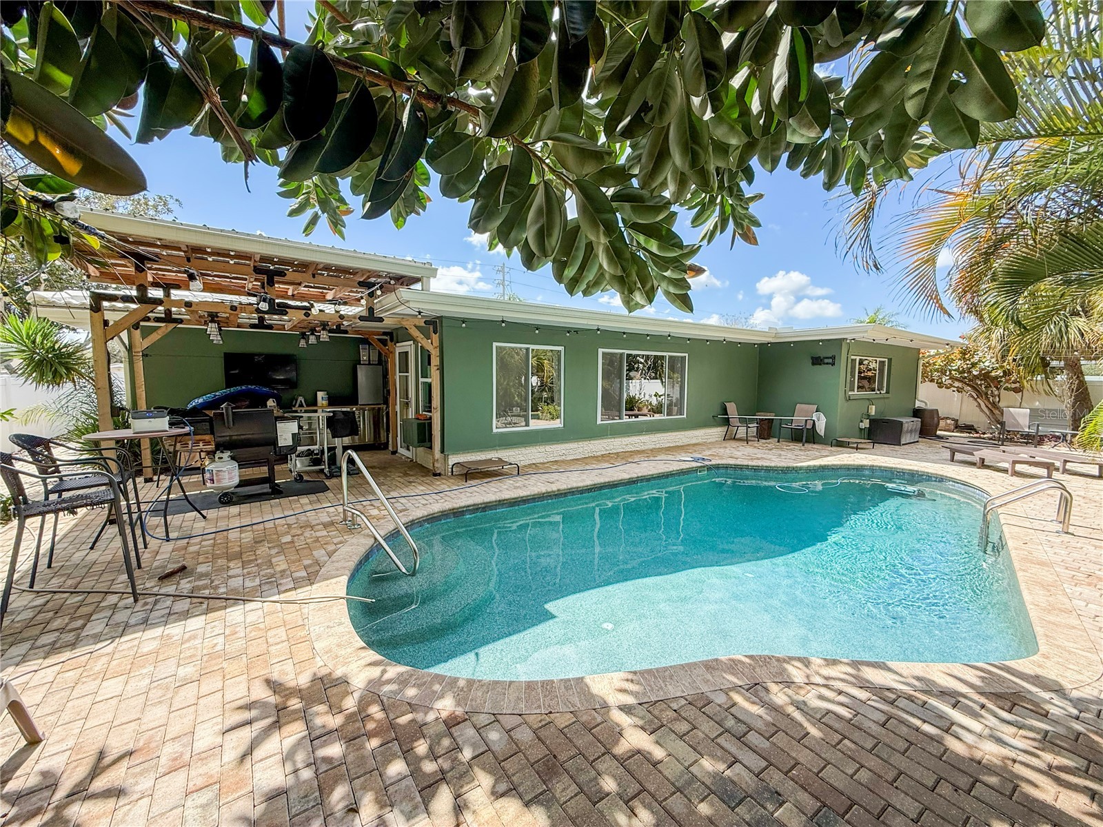 2058 Nursery Road Clearwater FL 33764 TB8484055 image7