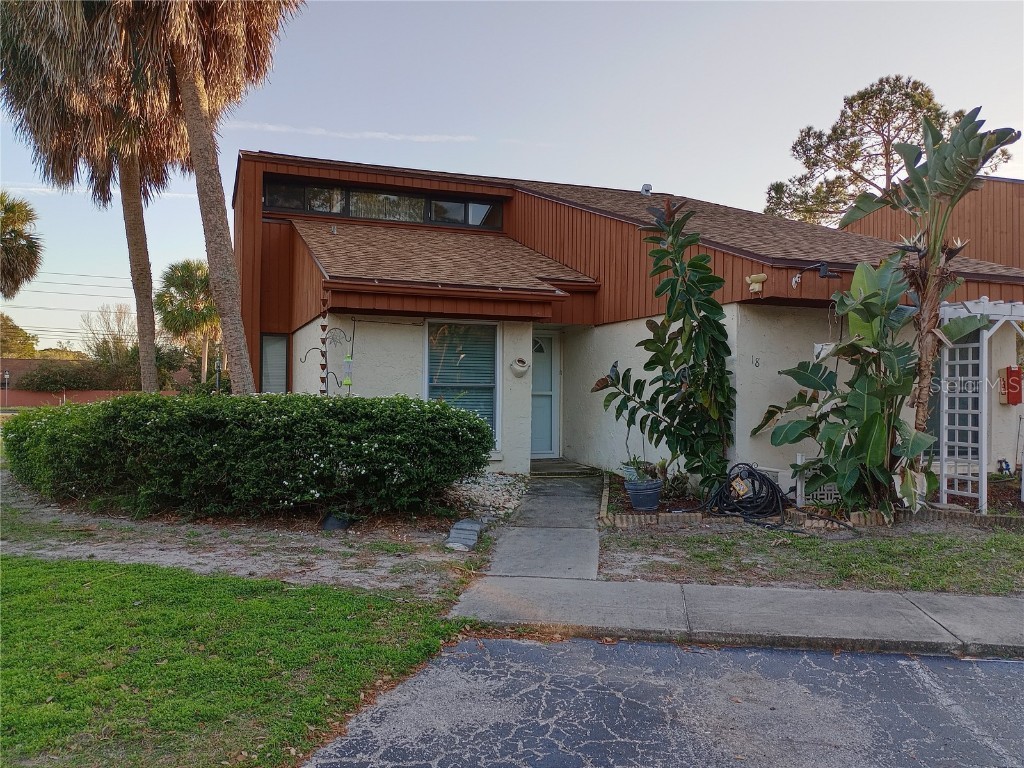 2058 Sunset Point Road #18 Clearwater FL 33765 T3503134 image1