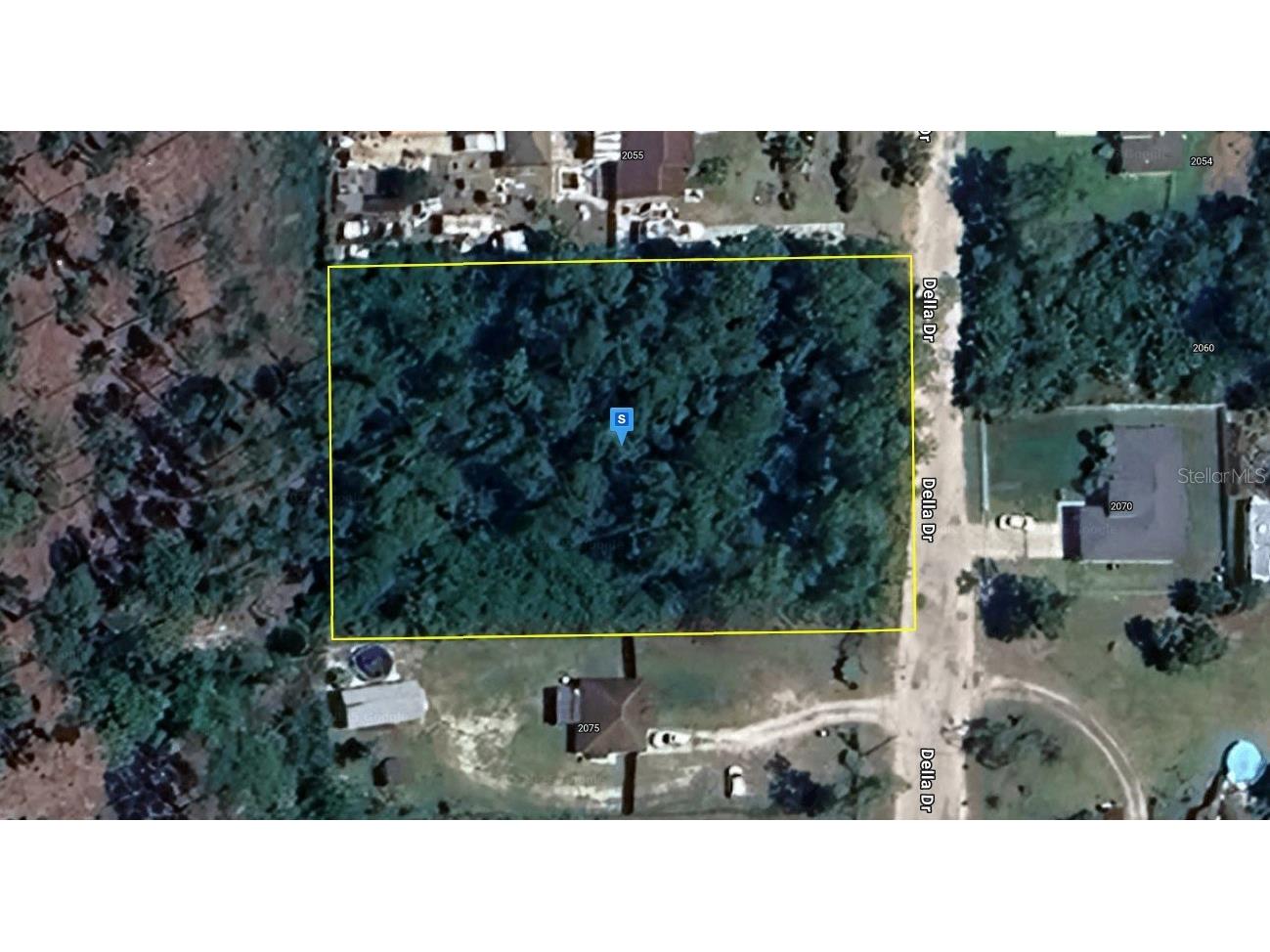 2059 Della Drive Naples FL 34117 A4640319 image1