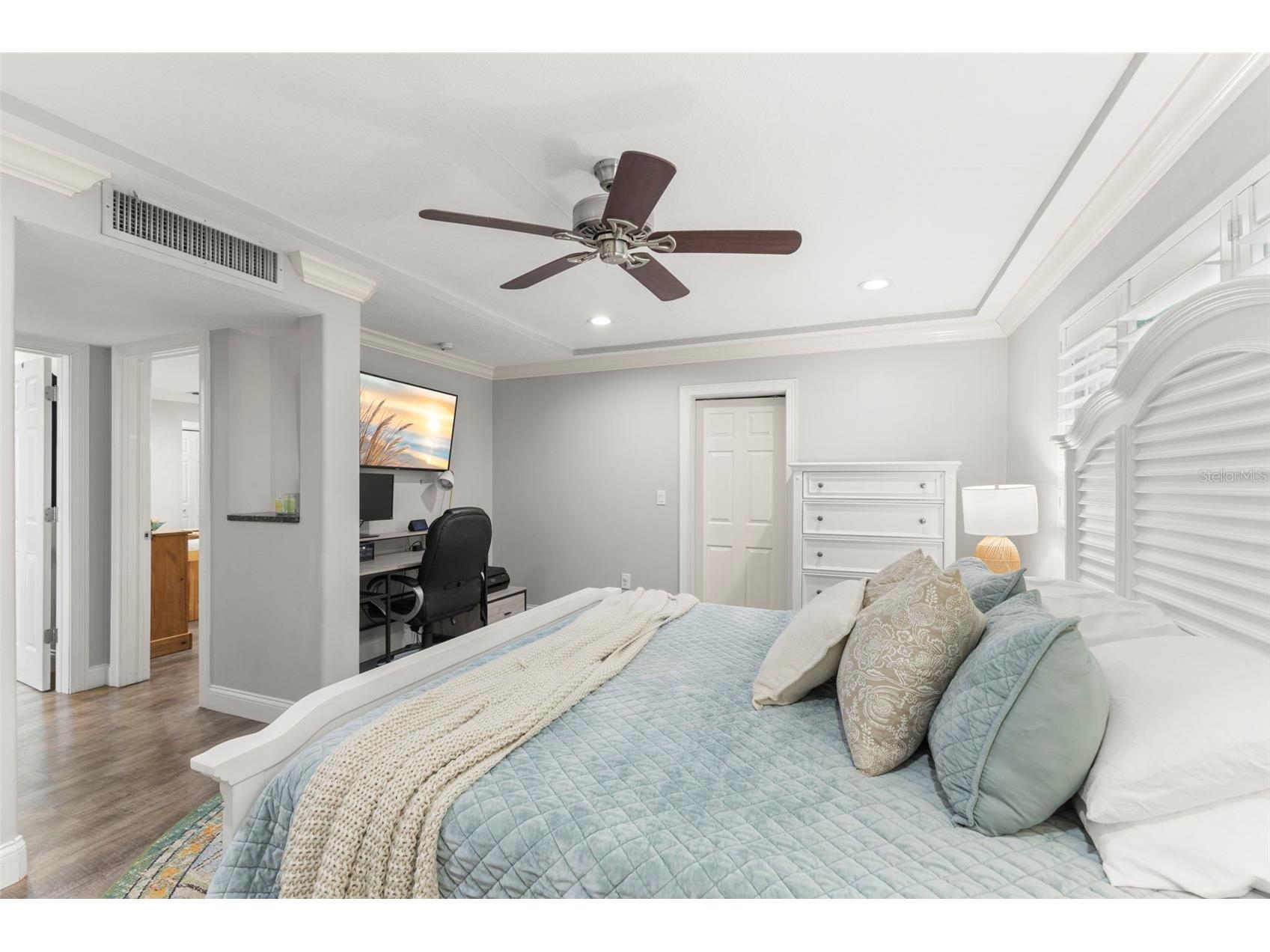 2059 Imperial Way Clearwater FL 33764 TB8508380 image24
