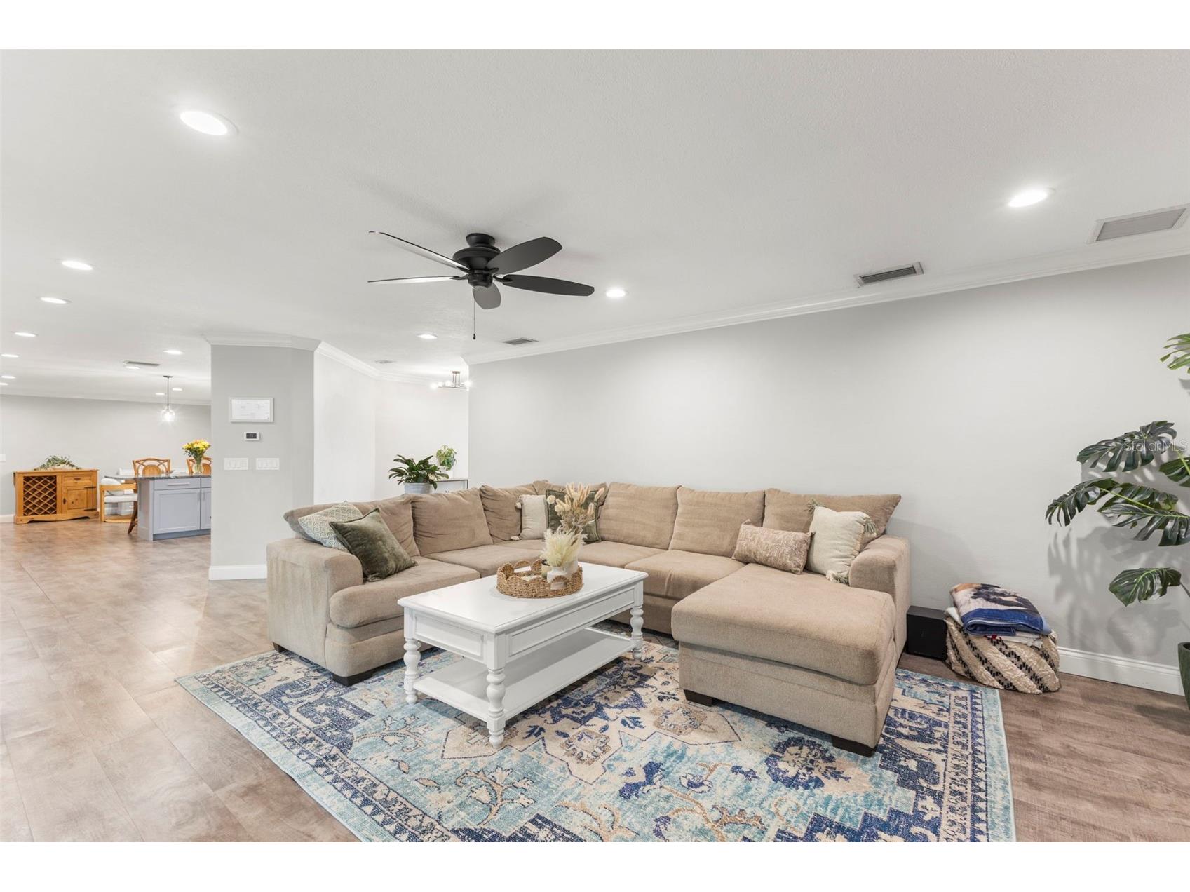 2059 Imperial Way Clearwater FL 33764 TB8508380 image7